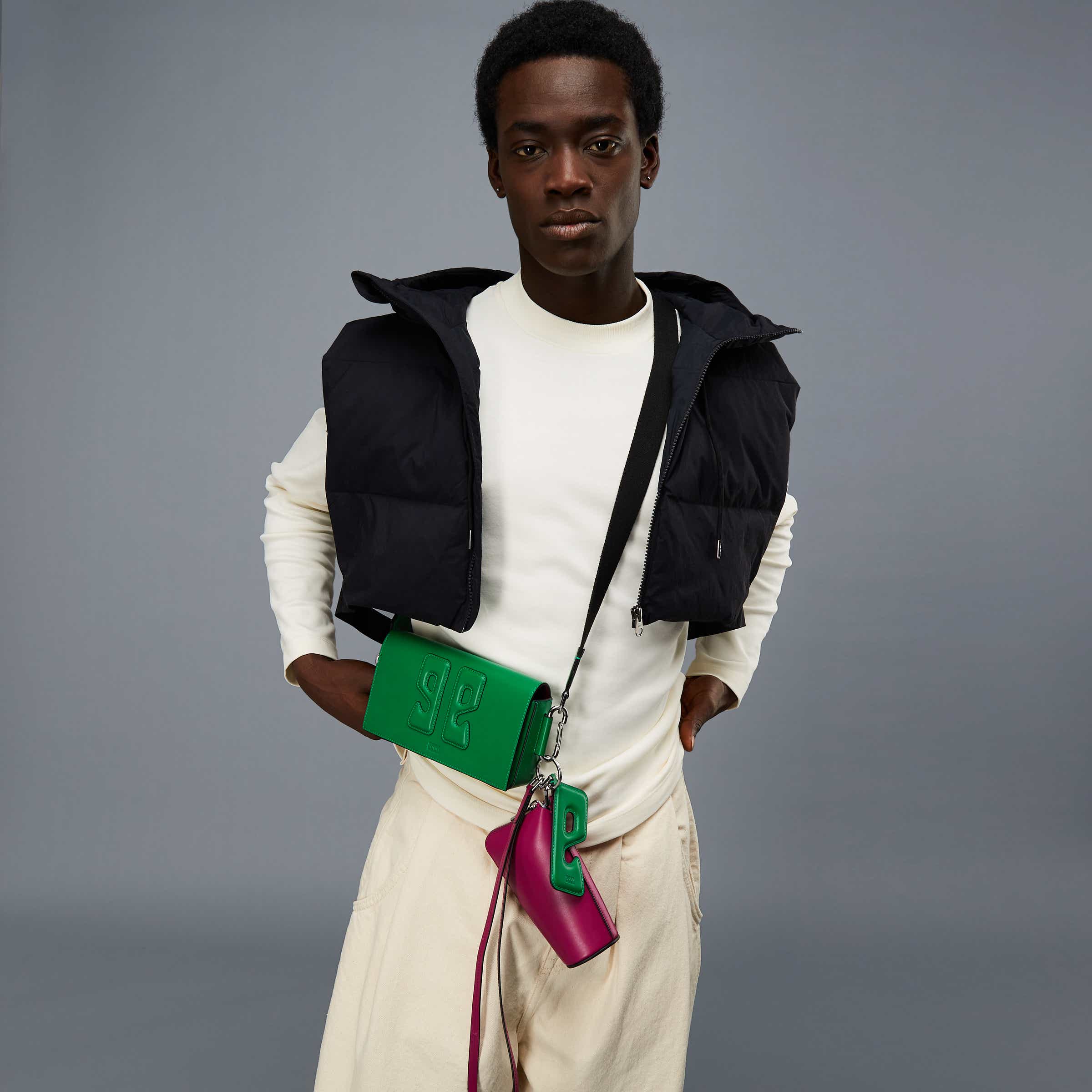 ECCO® E Stack Leather Phone Bag - Green - Modelshot-1