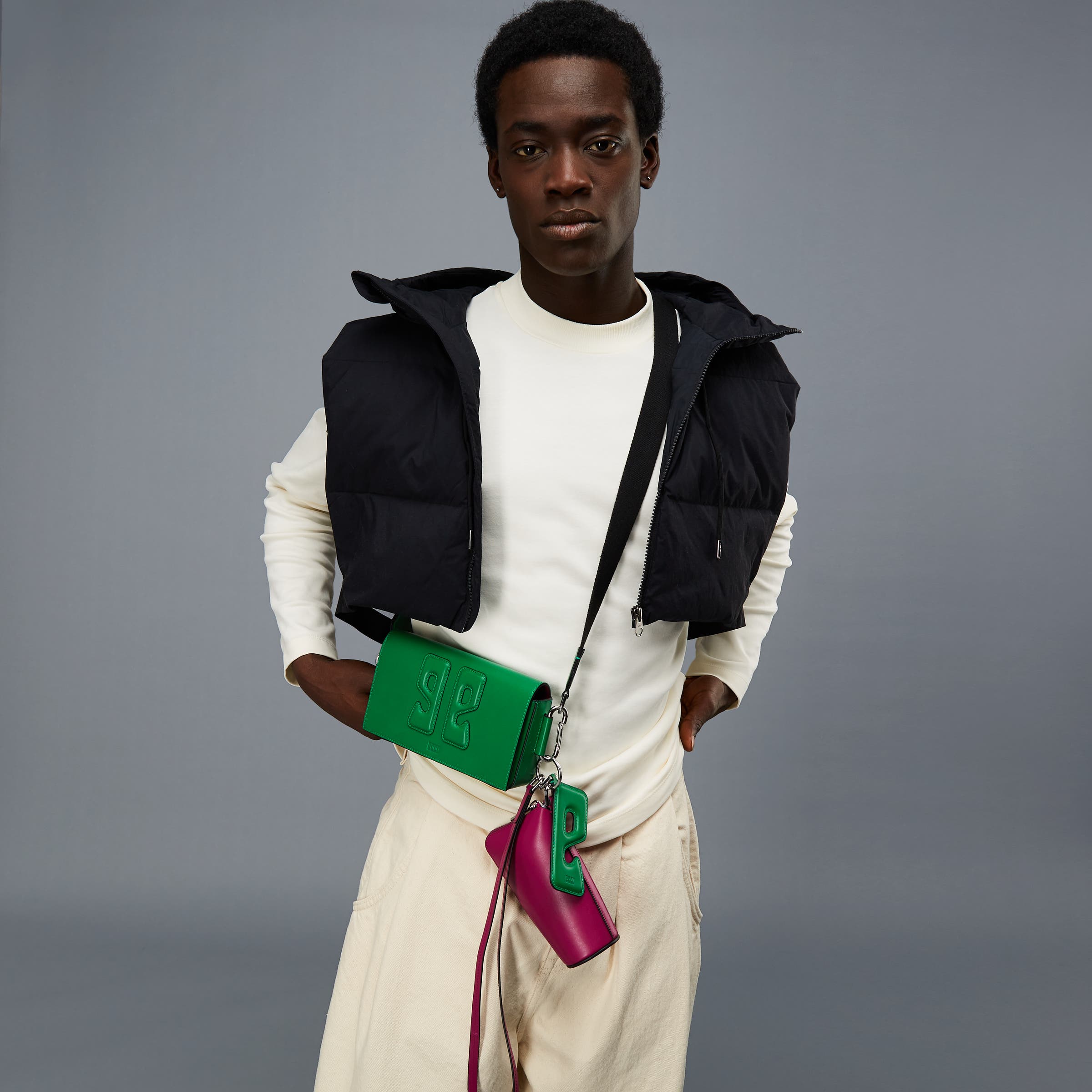 ECCO® E Stack Leather Phone Bag - Green - Modelshot-1