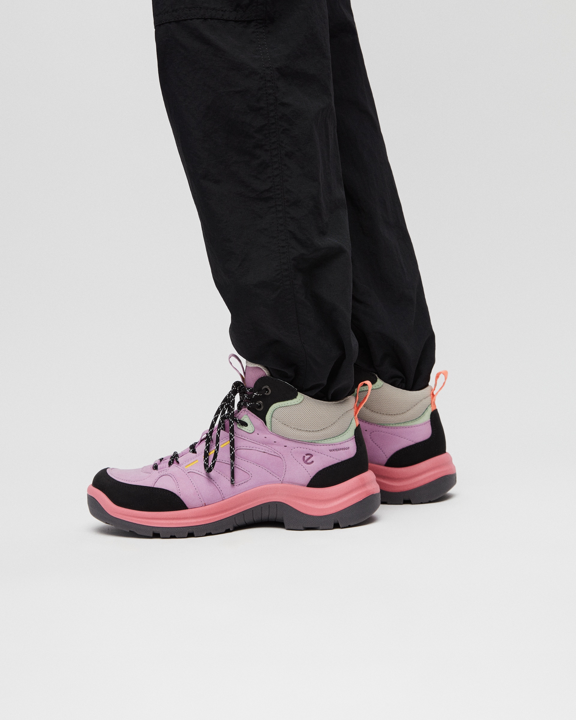 ECCO OFFROAD WOMEN'S BOOT - Multicolour - Lifestyle image-1