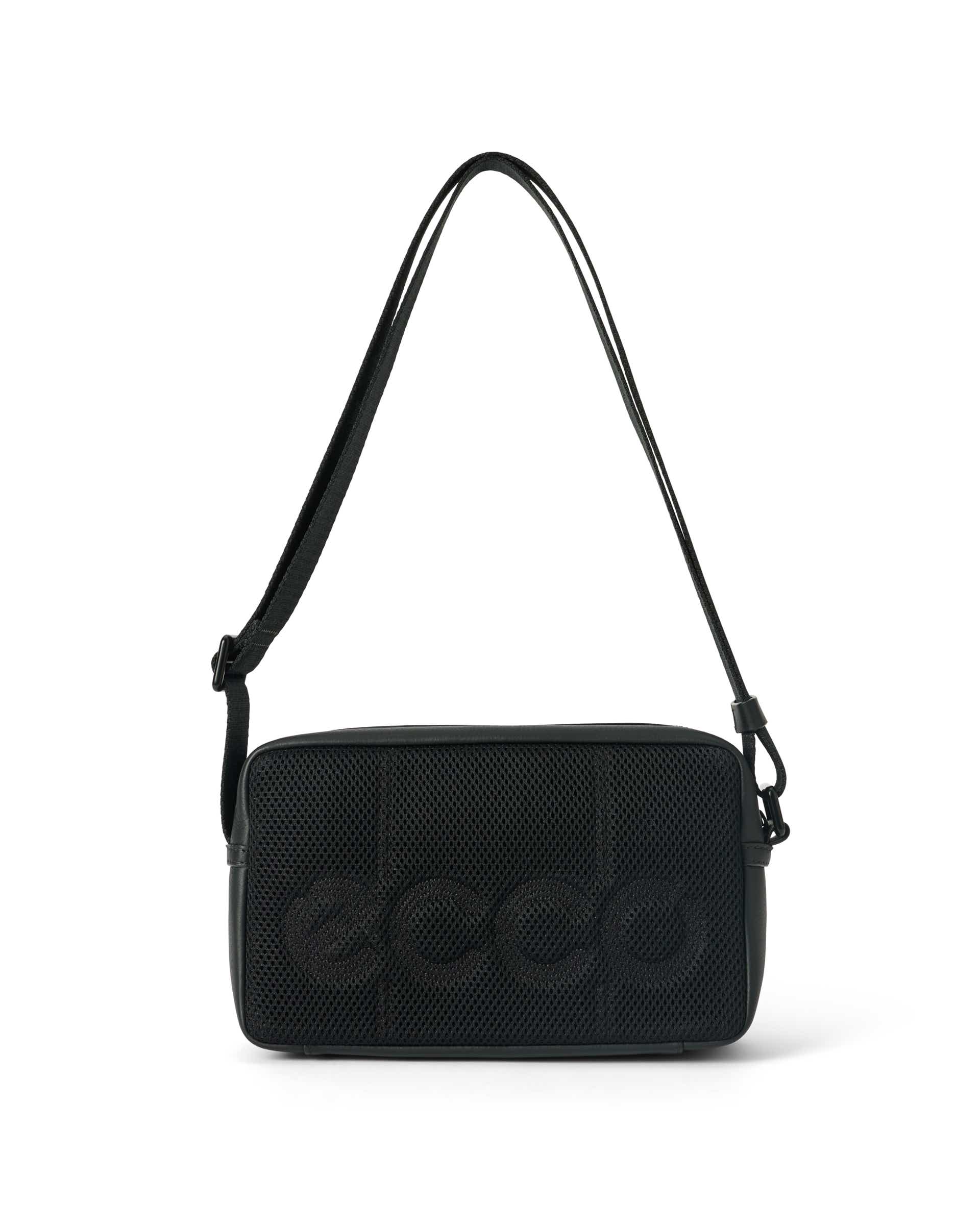 ECCO Camera Bag City Crossbody レザーショルダーバッグ | ブラック ECCO Camera Bag City Crossbody レザーショルダーバッグ | ブラック