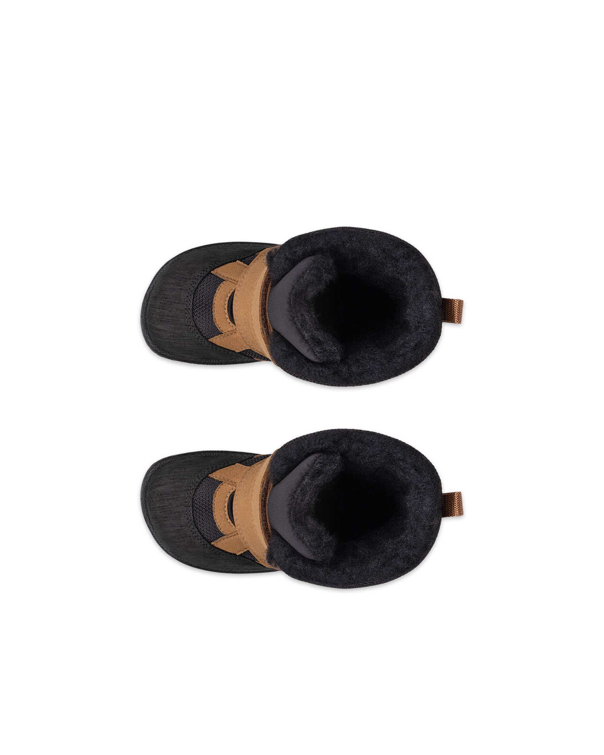 Dziecięce wodoodporne tekstylne buty zimowe ECCO® BIOM HIKE INFANT - Brązowy - Top left pair