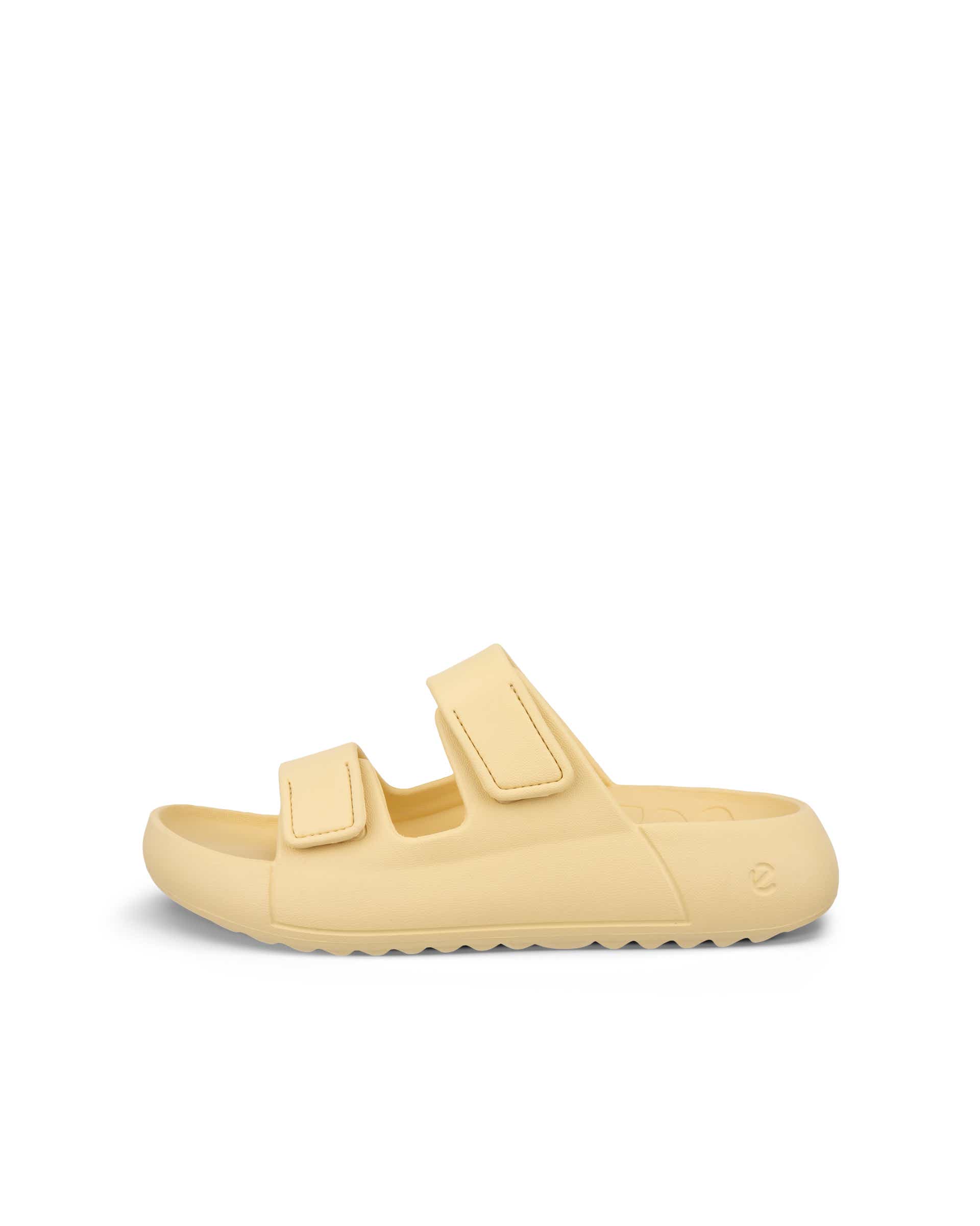 ECCO Cozmo E Sandal - undefined - Outside