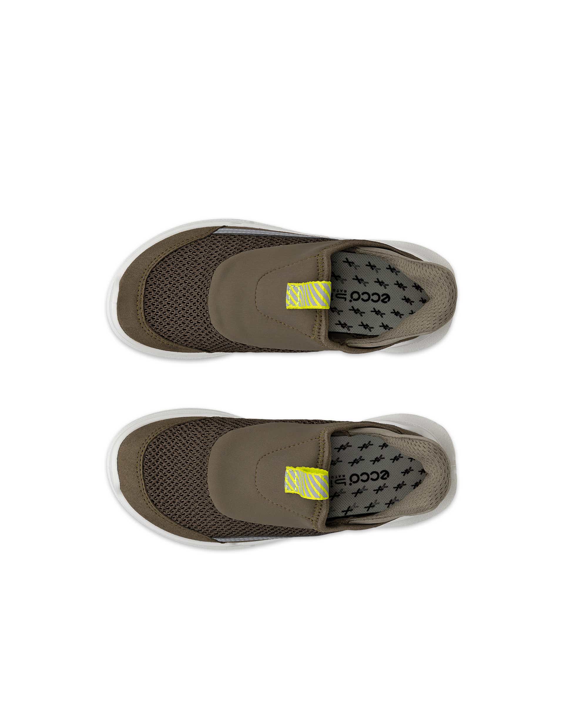 ECCO® BIOM 2.2 Kinder Slip-On-Sneaker aus Textil - Grün - Top left pair