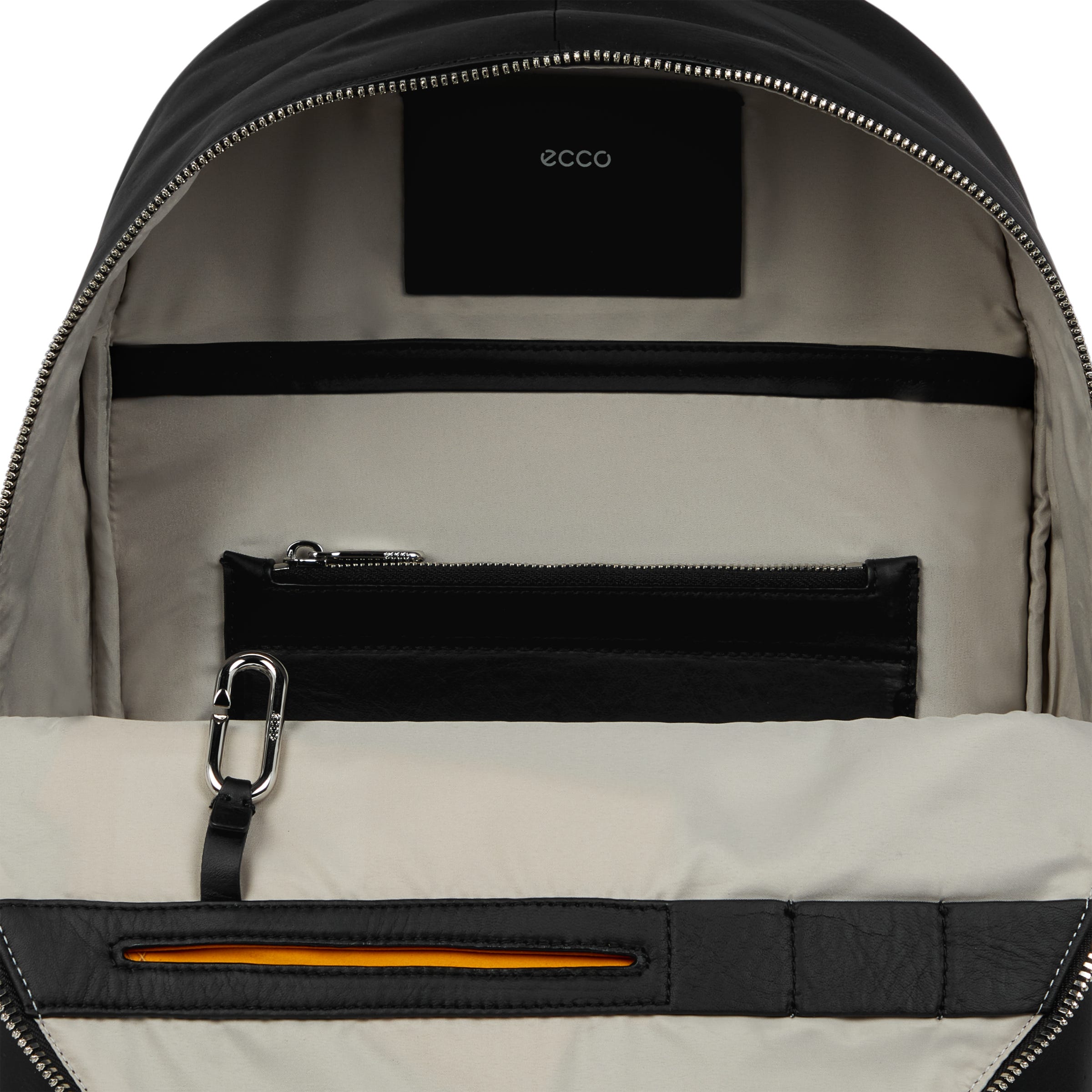 ECCO Journey Round Pack - Black - Inside