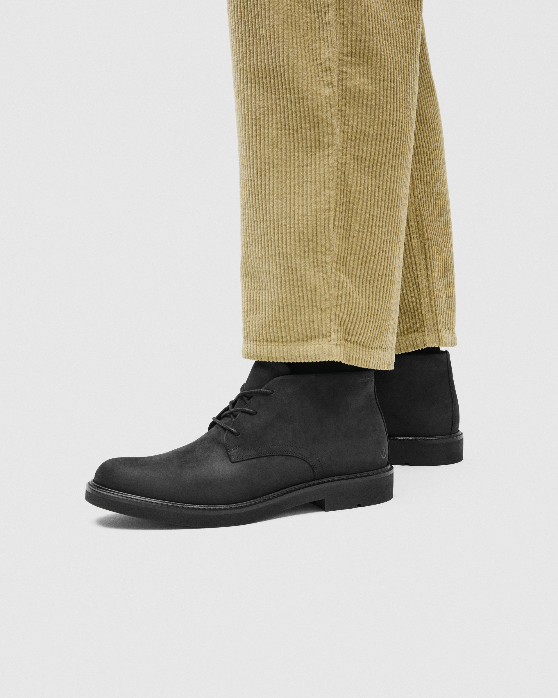 Men's ECCO® Metropole London Nubuck Chukka Boot - Black - Lifestyle image-1