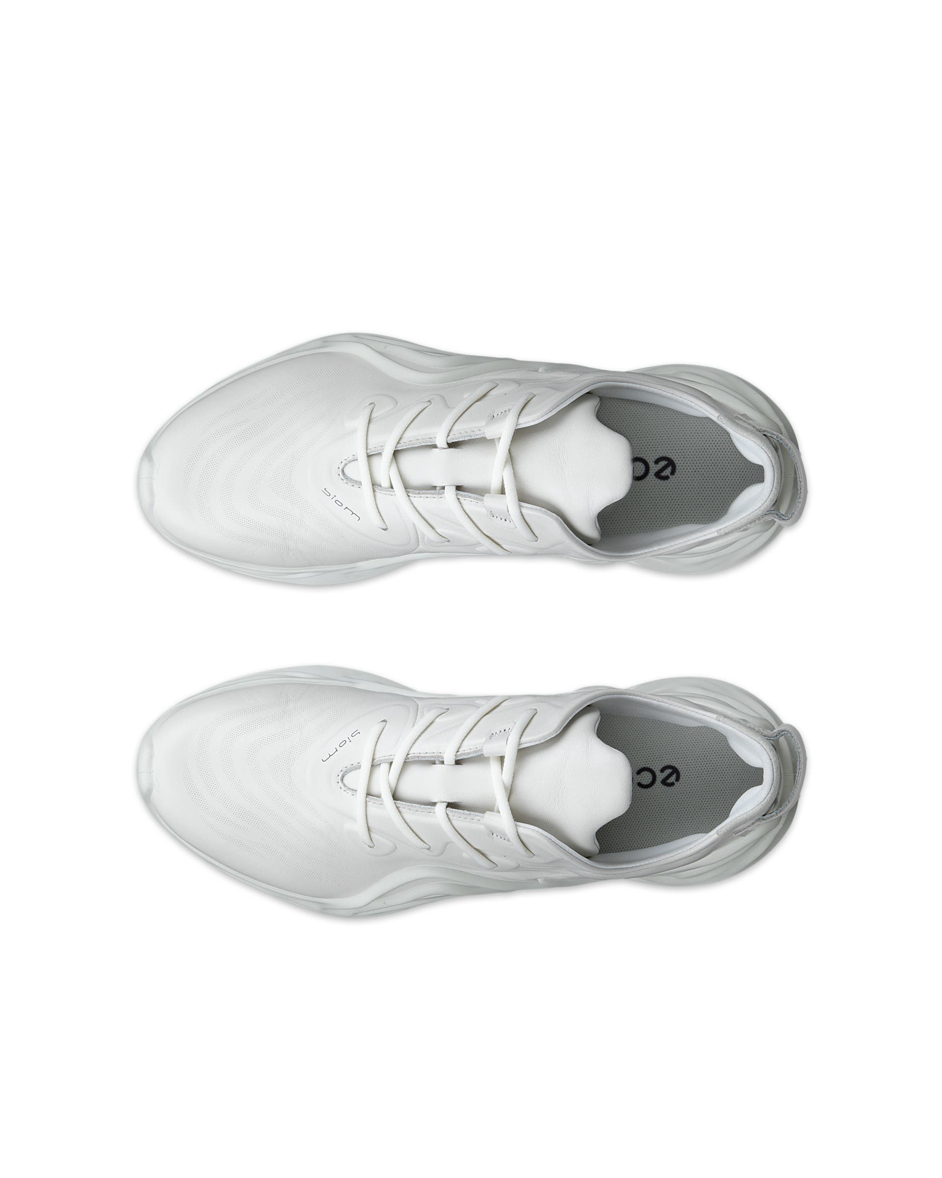 ECCO® Biom Infinite női bőr sneaker - Fehér - Top left pair