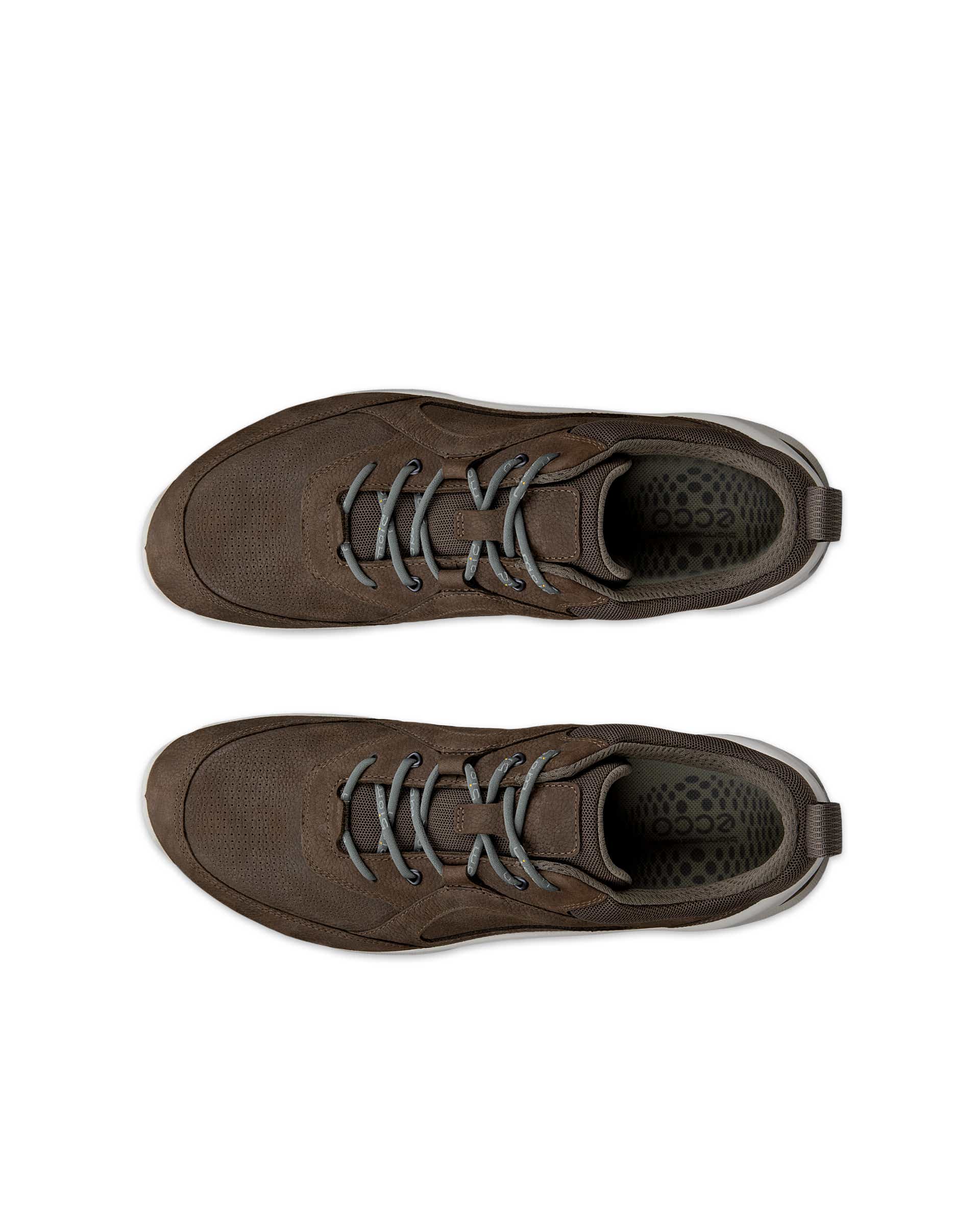 ECCO® BIOM ENERGI baskets en nubuck pour homme - Brun - Top left pair
