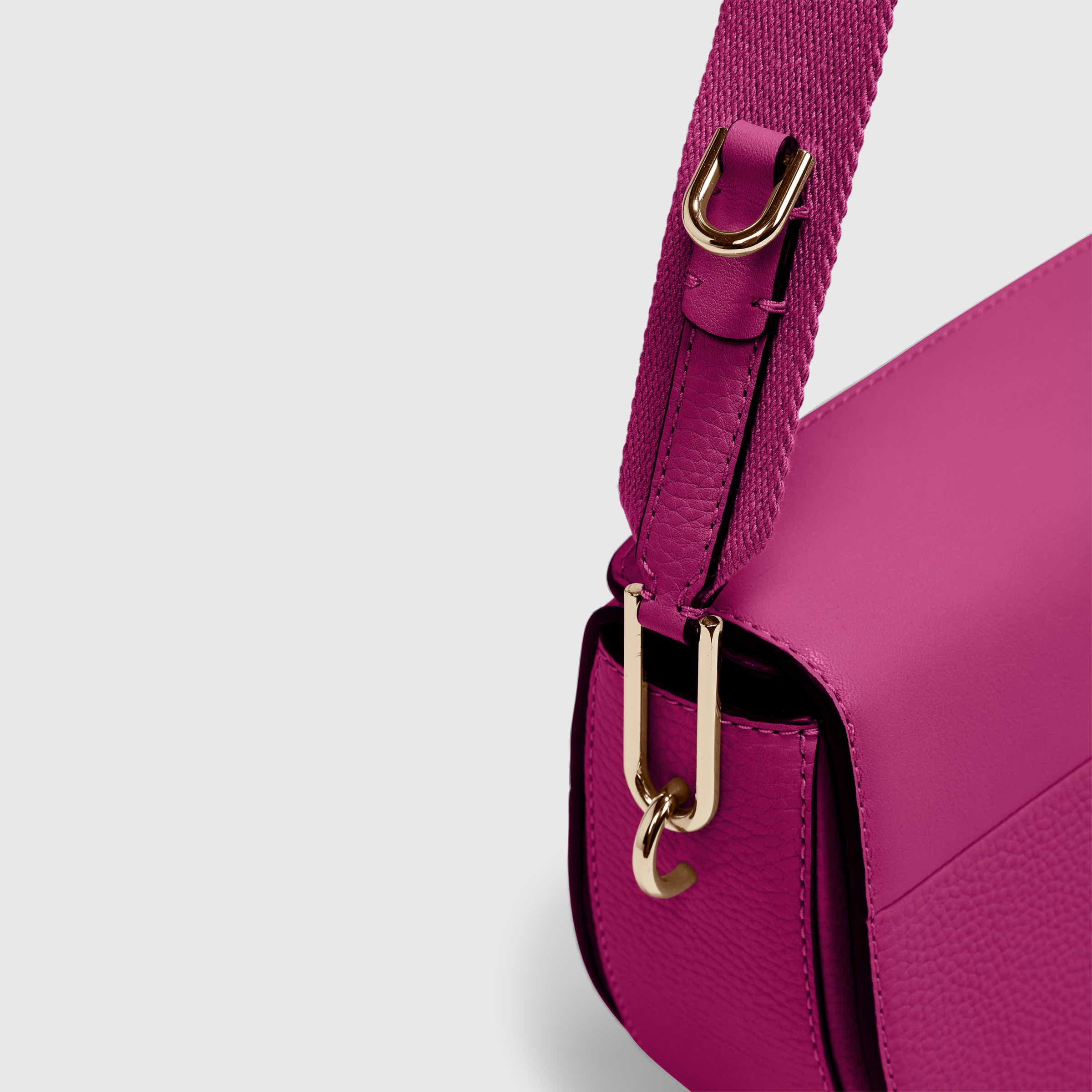 ECCO Textureblock Saddle Bag - Purple - Detail-1