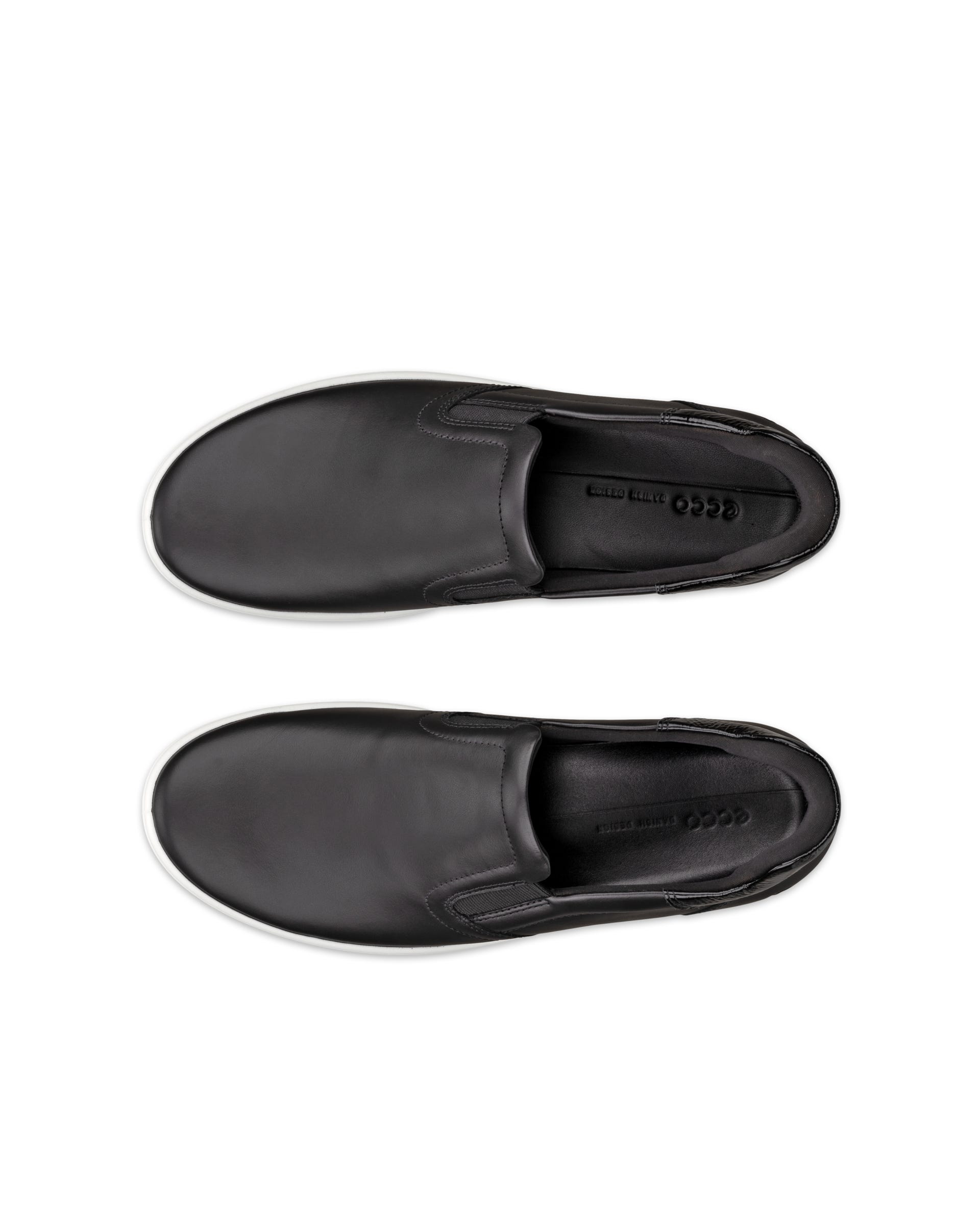 ECCO SOFT 7 SLIP ON Women ウィメンズ レザースニーカー - ブラック - Top left pair