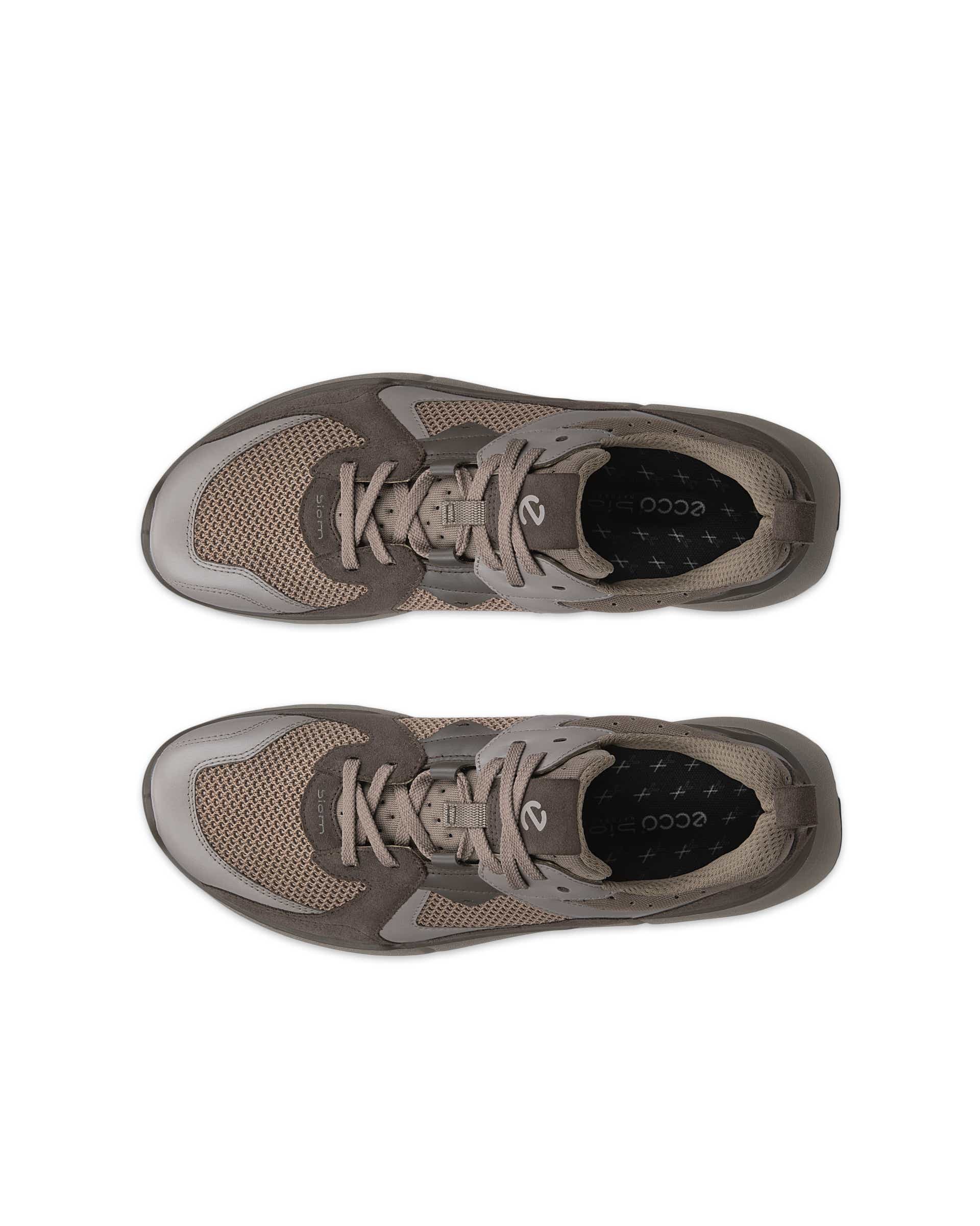 ECCO® BIOM 2.2 heren leren sneaker - Bruin - Top left pair