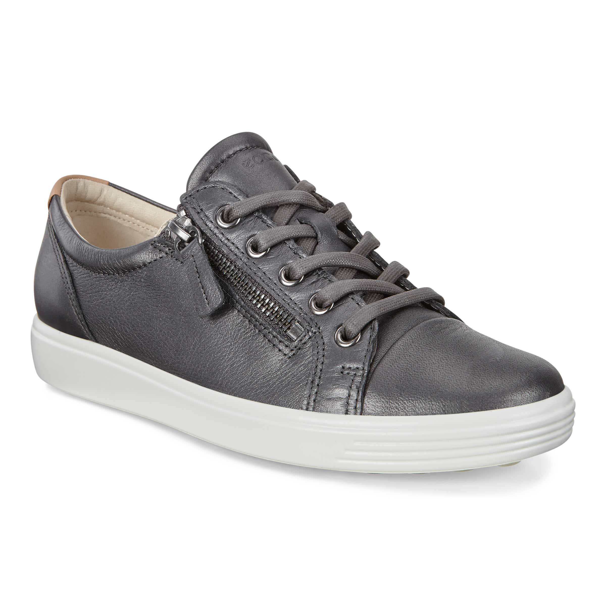 Women's ECCO® Soft 7 Leather Sneaker - Metallics - Main