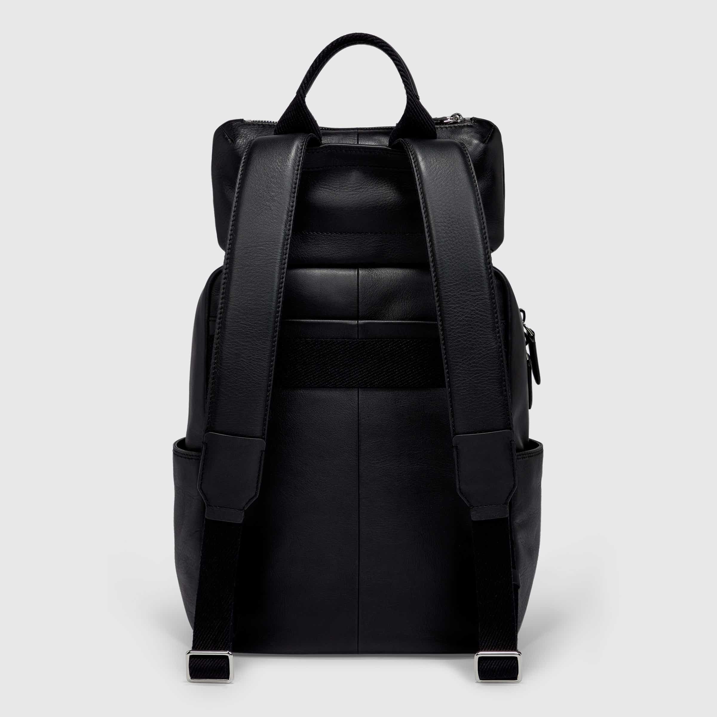 ECCO Journey Pillow Pack - Black - Back