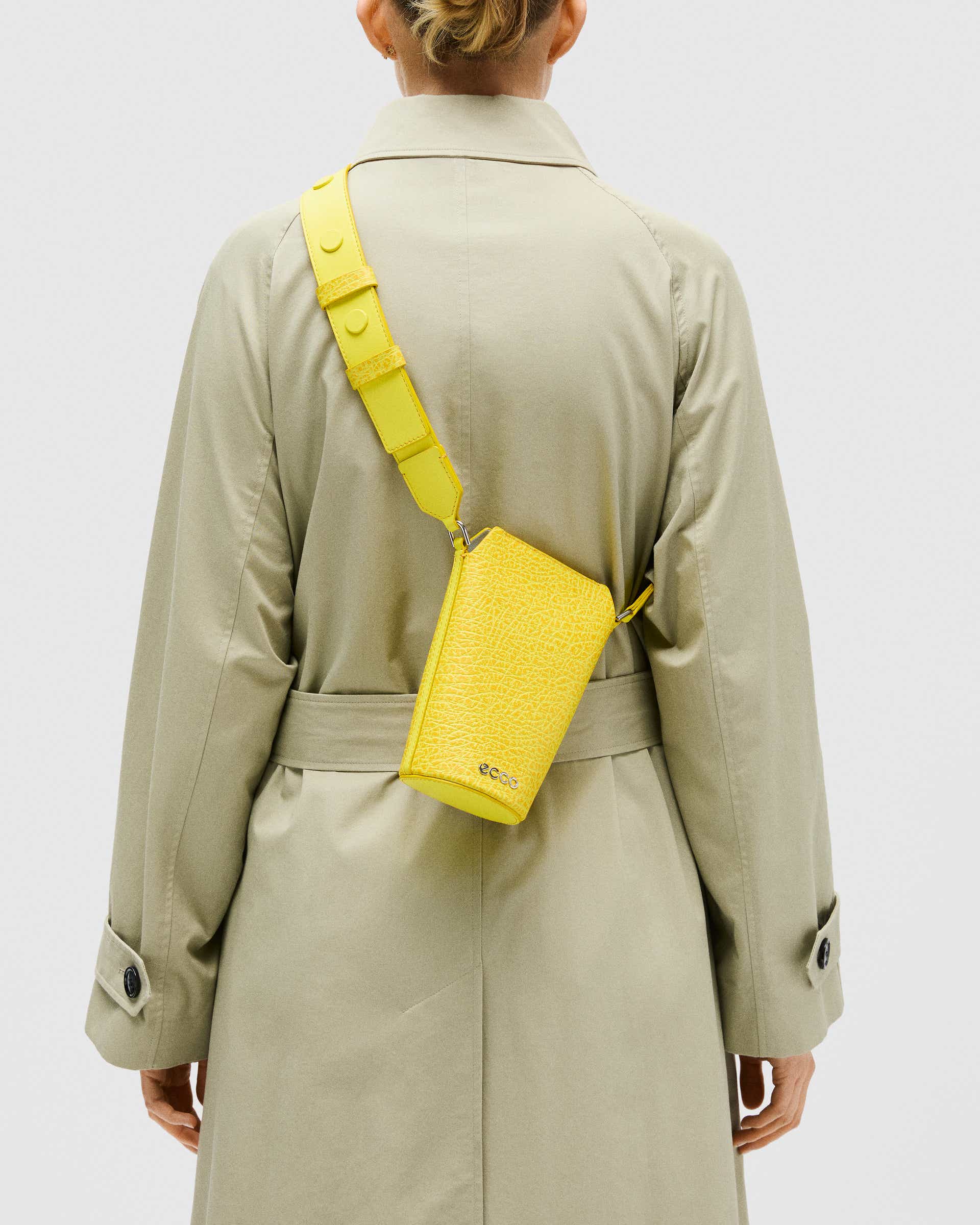 ECCO POT BAG - Yellow - Lifestyle image-1