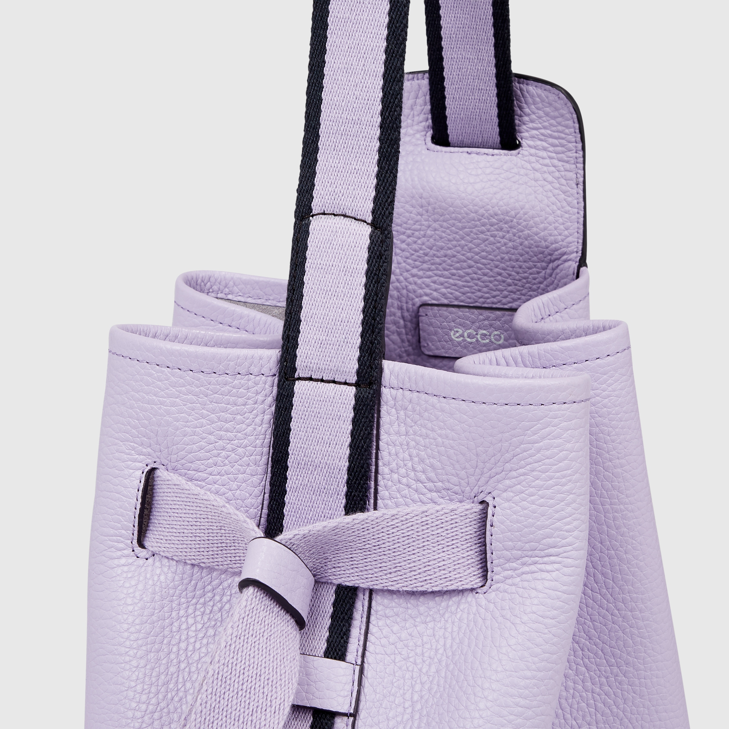 ECCO® Sail Leather Shoulder Bag | Purple
