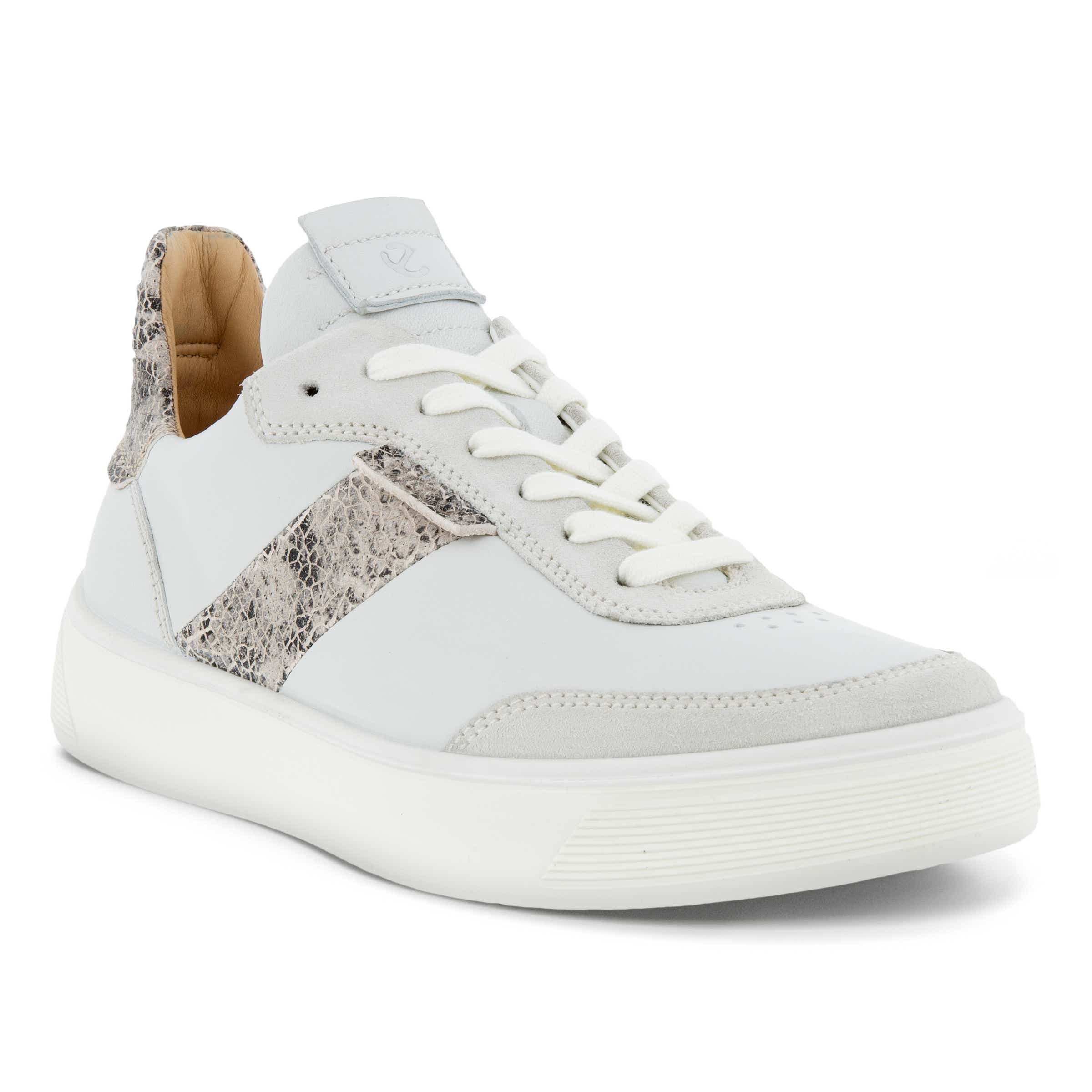 Women's ECCO® Street Tray Leather Sneaker - White - Main