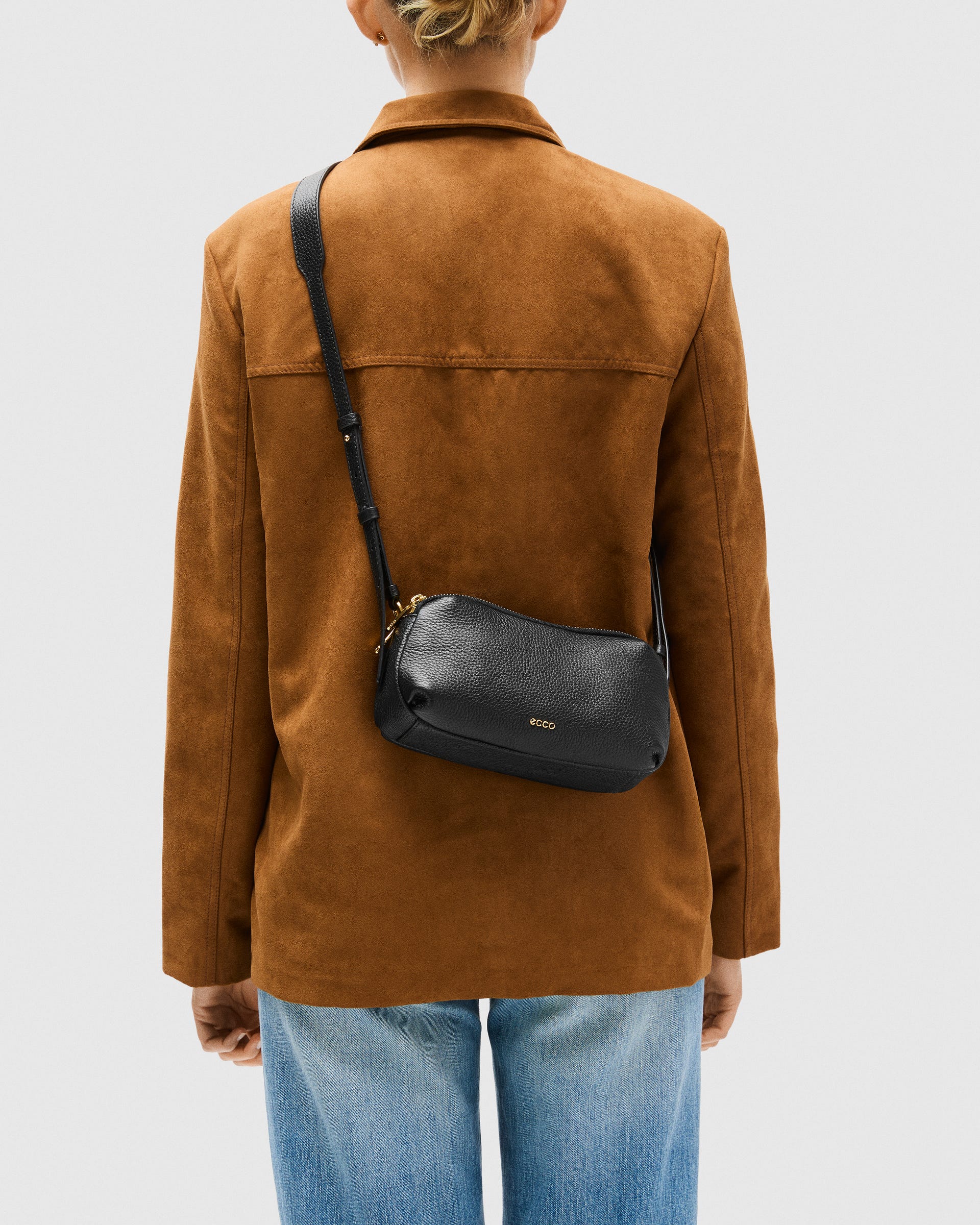 ECCO® Leather Curve Camera Bag - Black - Lifestyle image-1