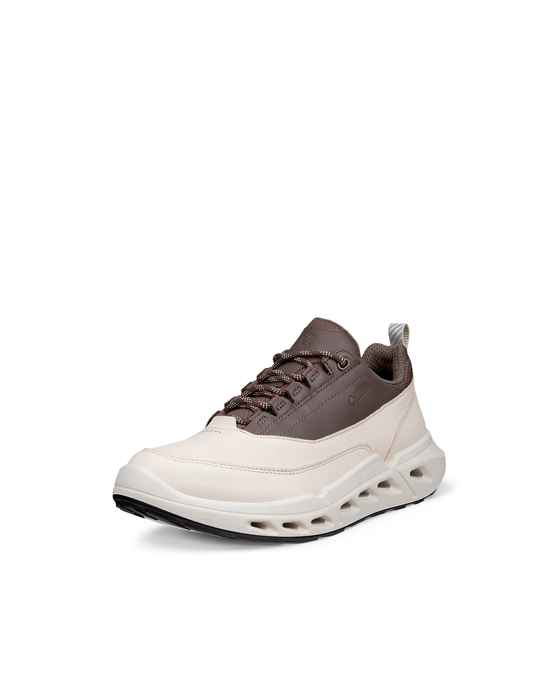 ECCO® BIOM 720 baskets en cuir Gore-Tex pour femme - Beige - Main
