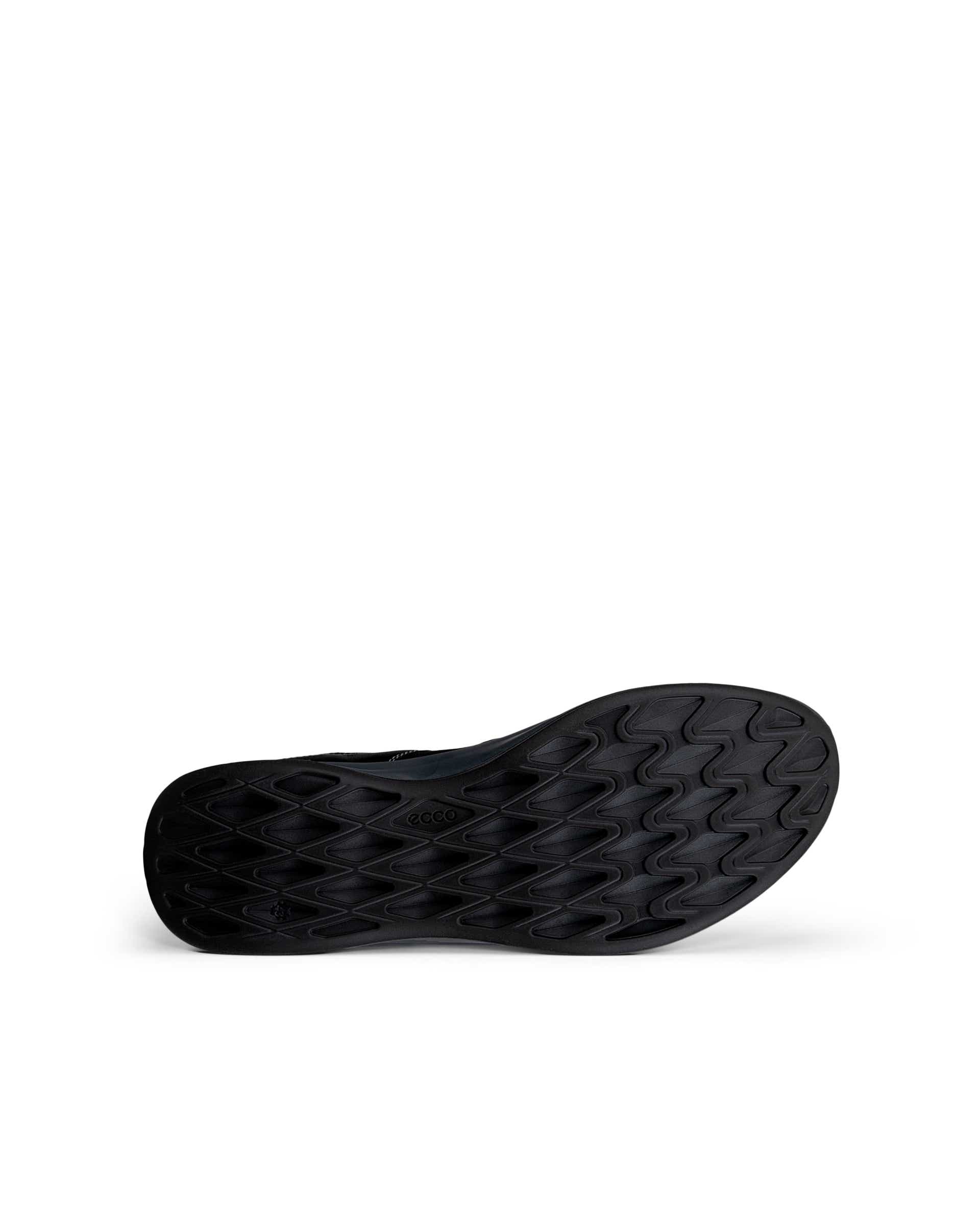 Men's ECCO® EXCEED Nubuck Lace-Up Shoe - Black - Sole