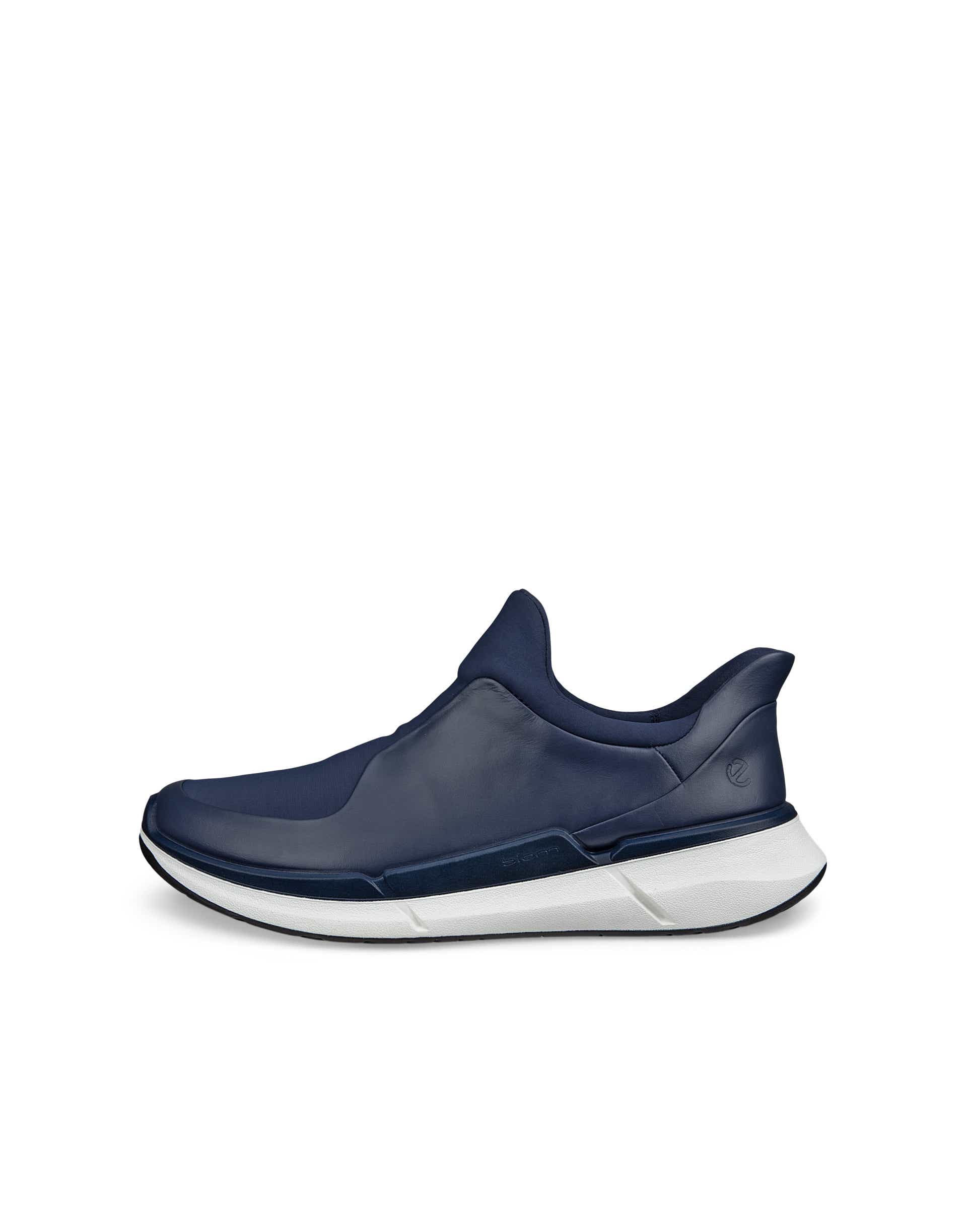 ECCO BIOM 2.2 - undefined - Outside