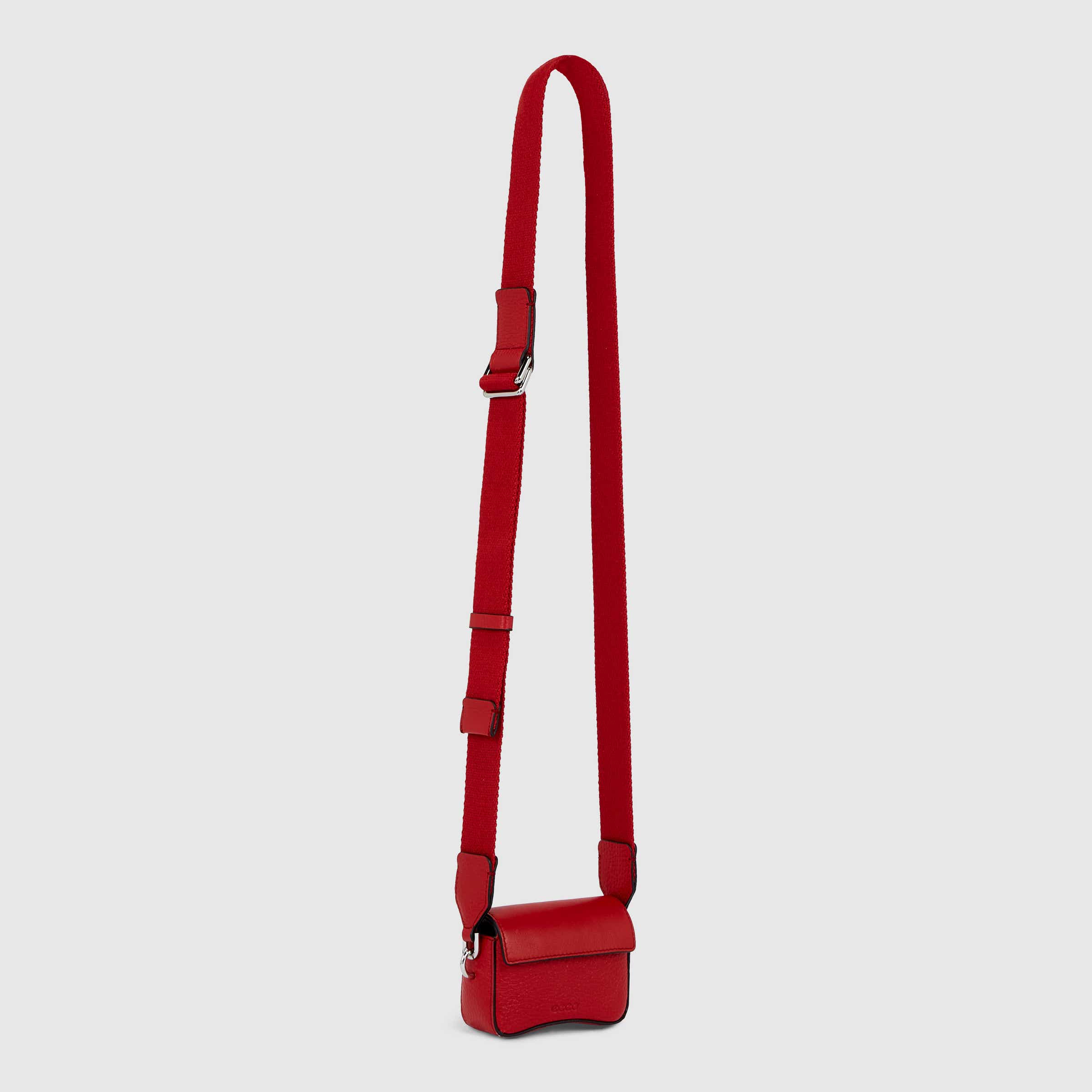 ECCO® Textureblock Leather Pinch Crossbody Bag | Red