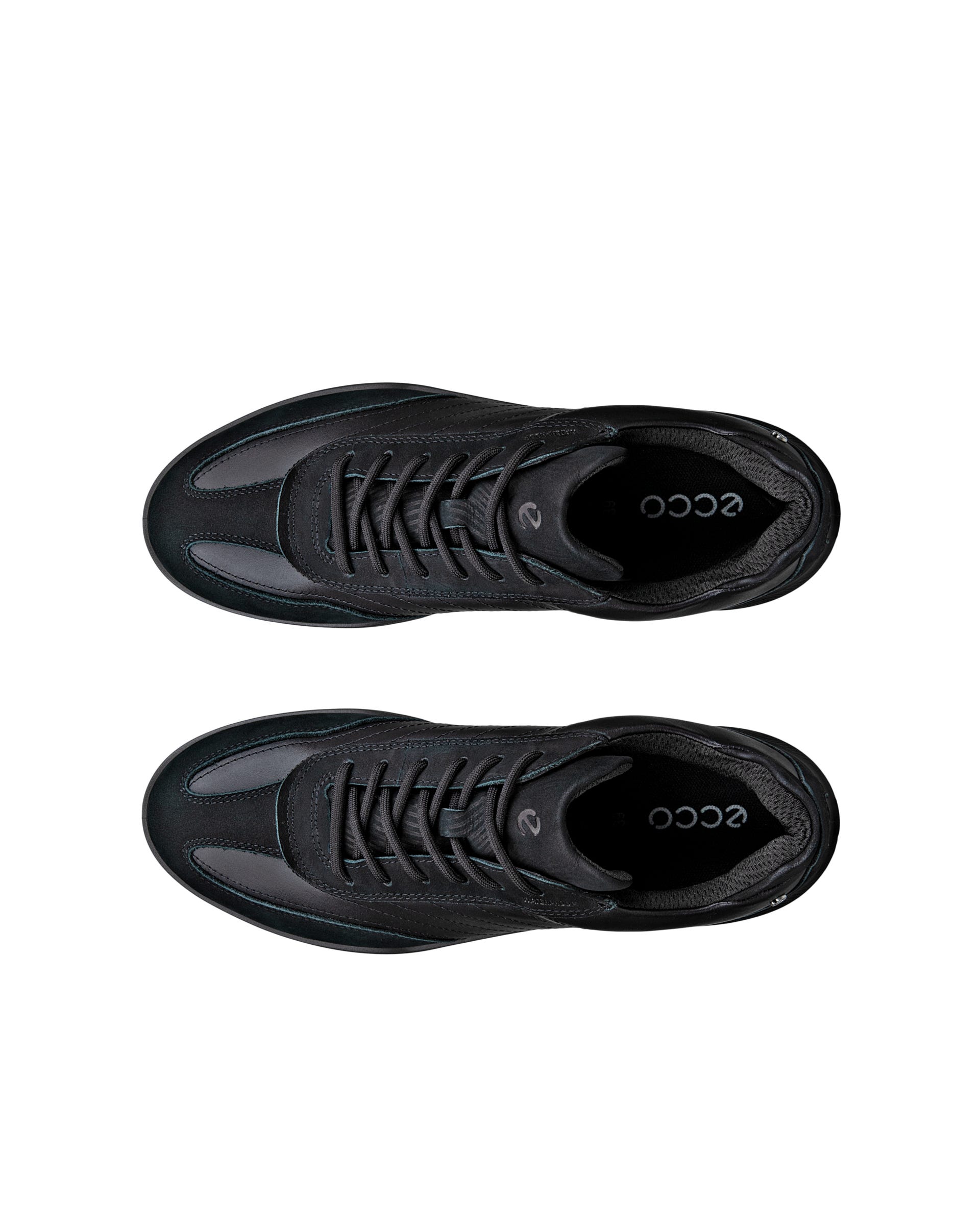 ECCO STREET VIBE WOMEN'S GOLF SHOE - Black - Top left pair