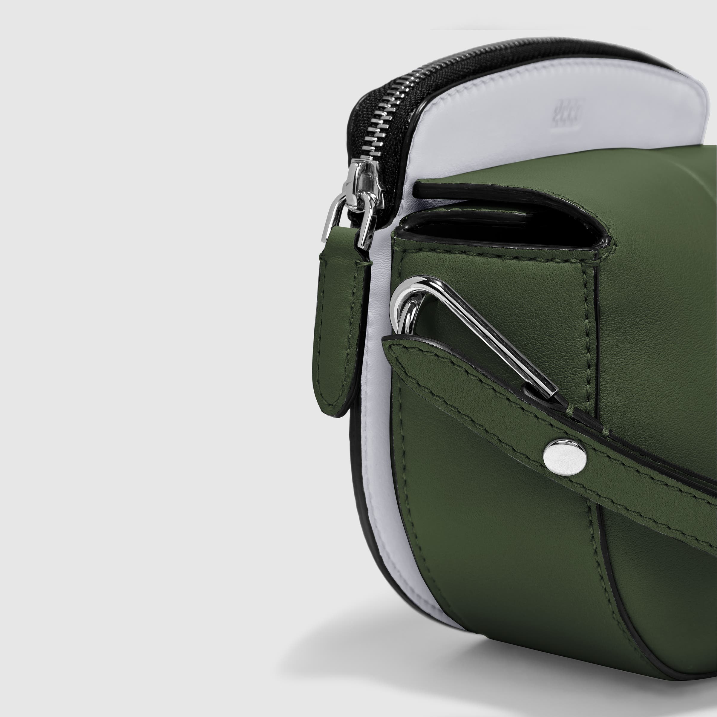 ECCO® E-Spot Leather Saddle Bag - Green - Detail-1