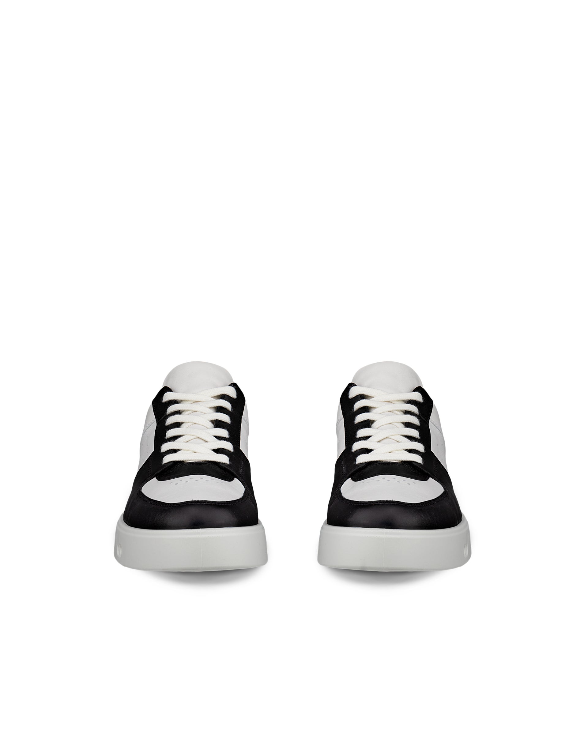 ECCO Street 720 WOMEN ウィメンズ レザーGore-Texスニーカー - ブラック - Front pair