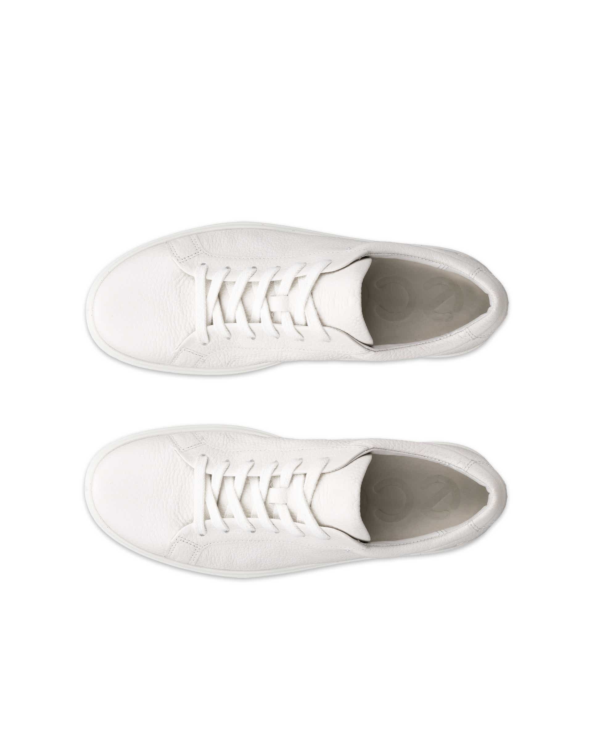 Women's ECCO® Soft 60 Leather Sneaker - White - Top left pair