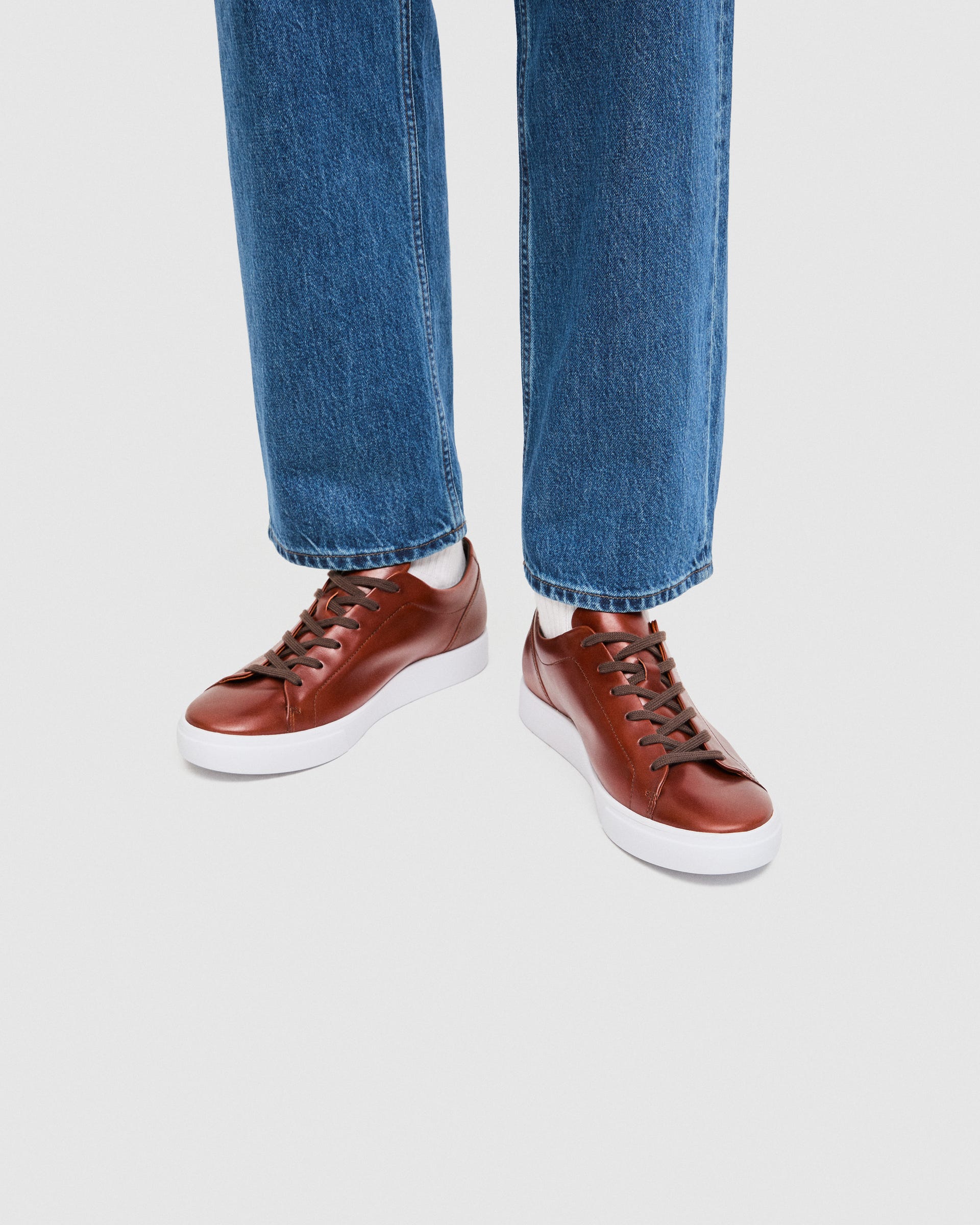 Men's ECCO® Soft 10 Leather Sneaker - Brown - Lifestyle image-1