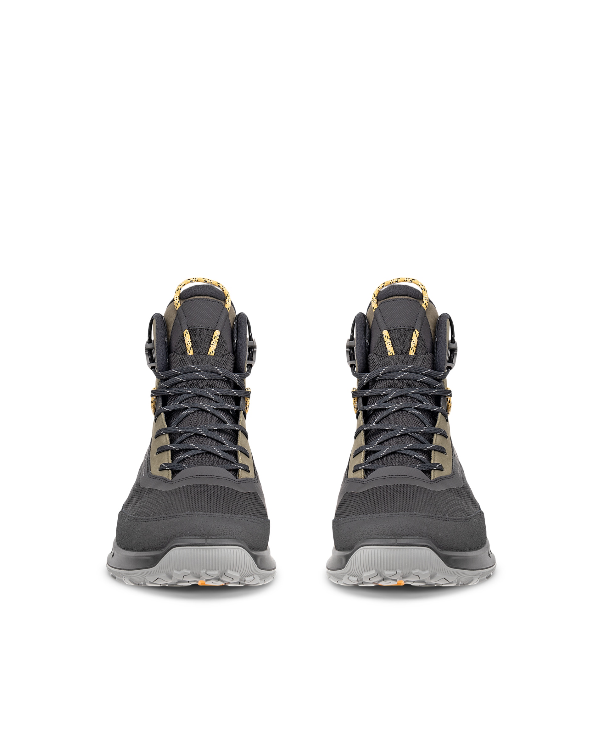 ECCO® Ult-Trn Heren waterdichte wandelschoen in nubuck - Zwart - Front pair