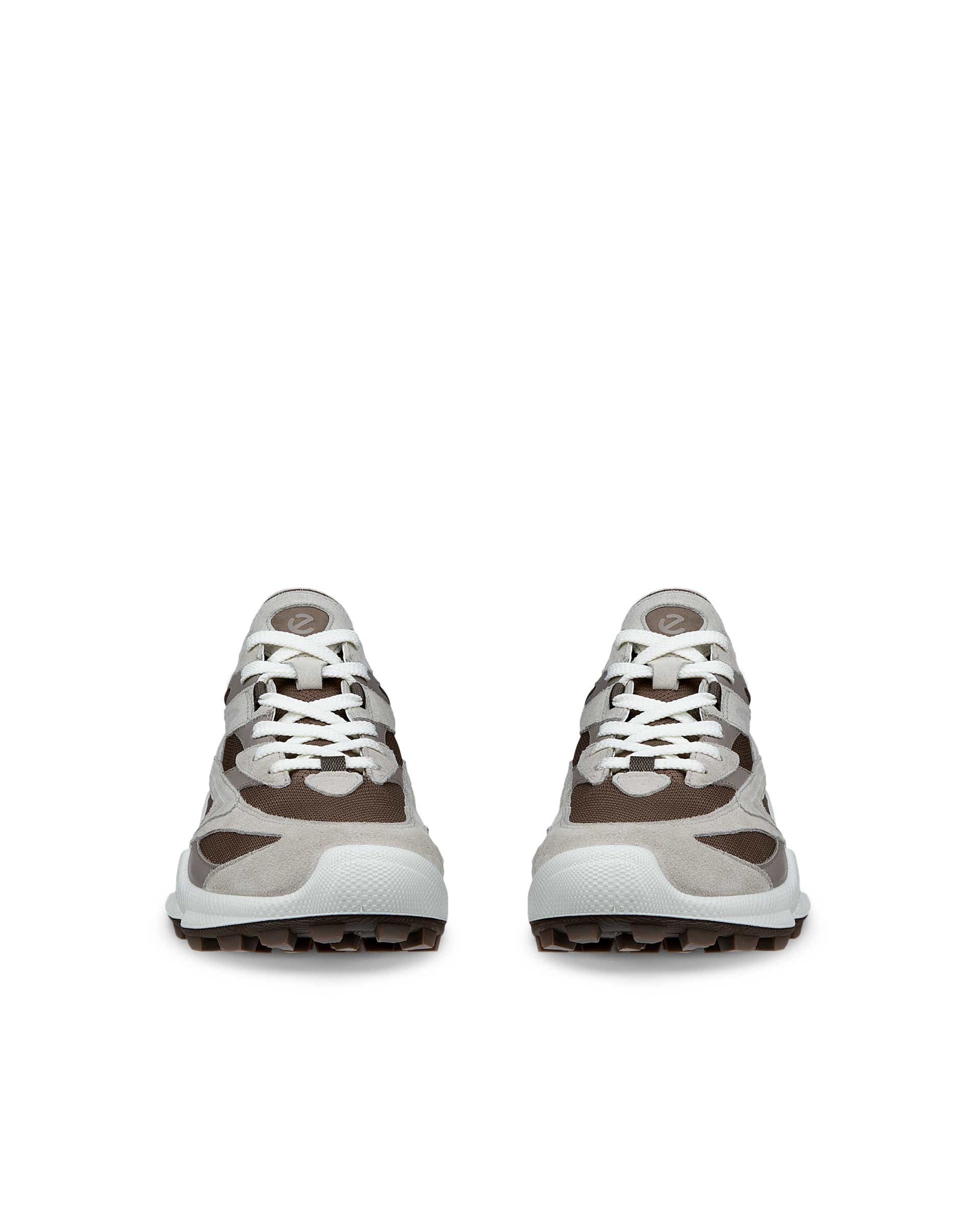 ECCO BIOM C-TRAIL M RETRO - Brown - Front pair