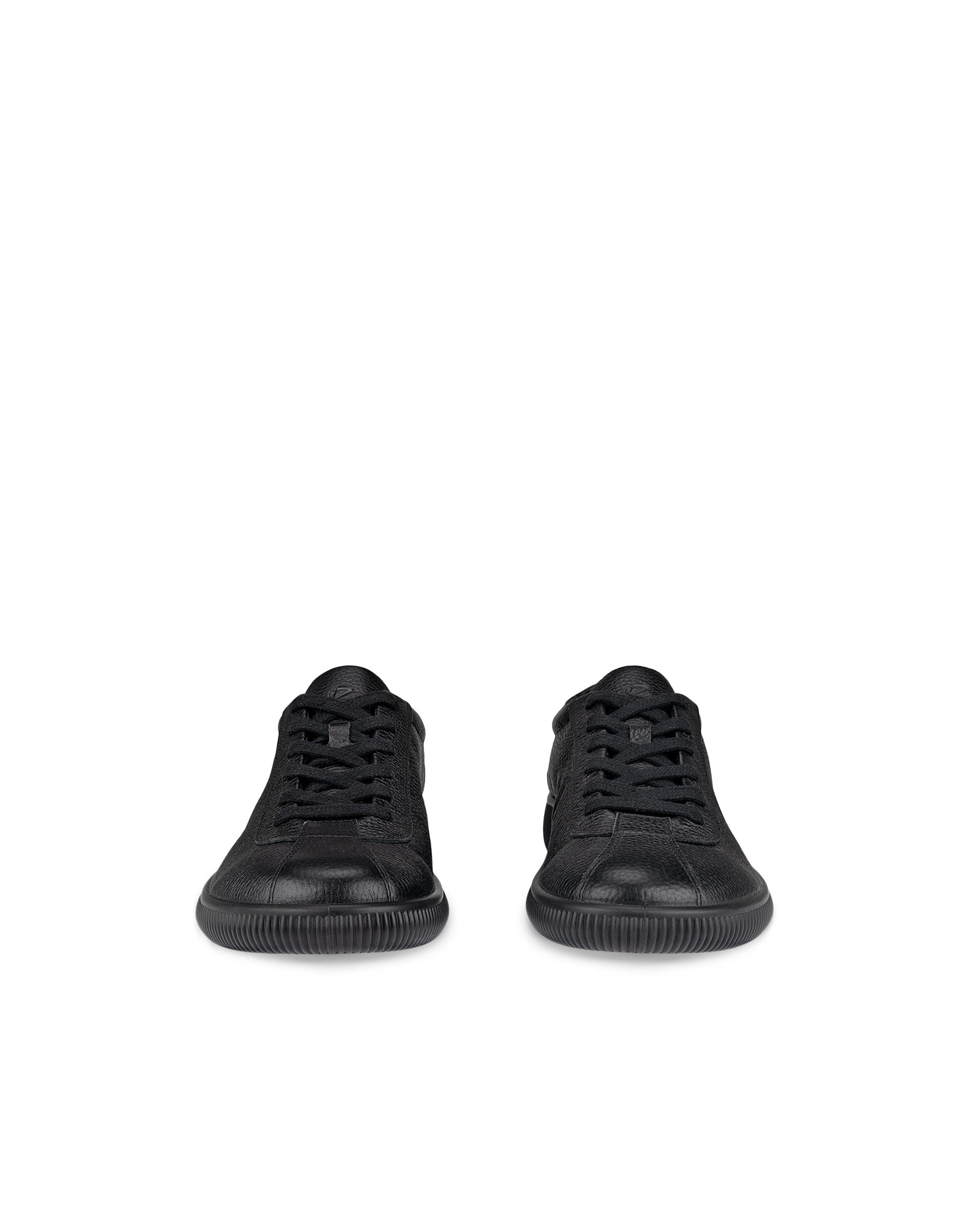 Men's ECCO® Soft Zero Leather Sneaker - Black - Front pair
