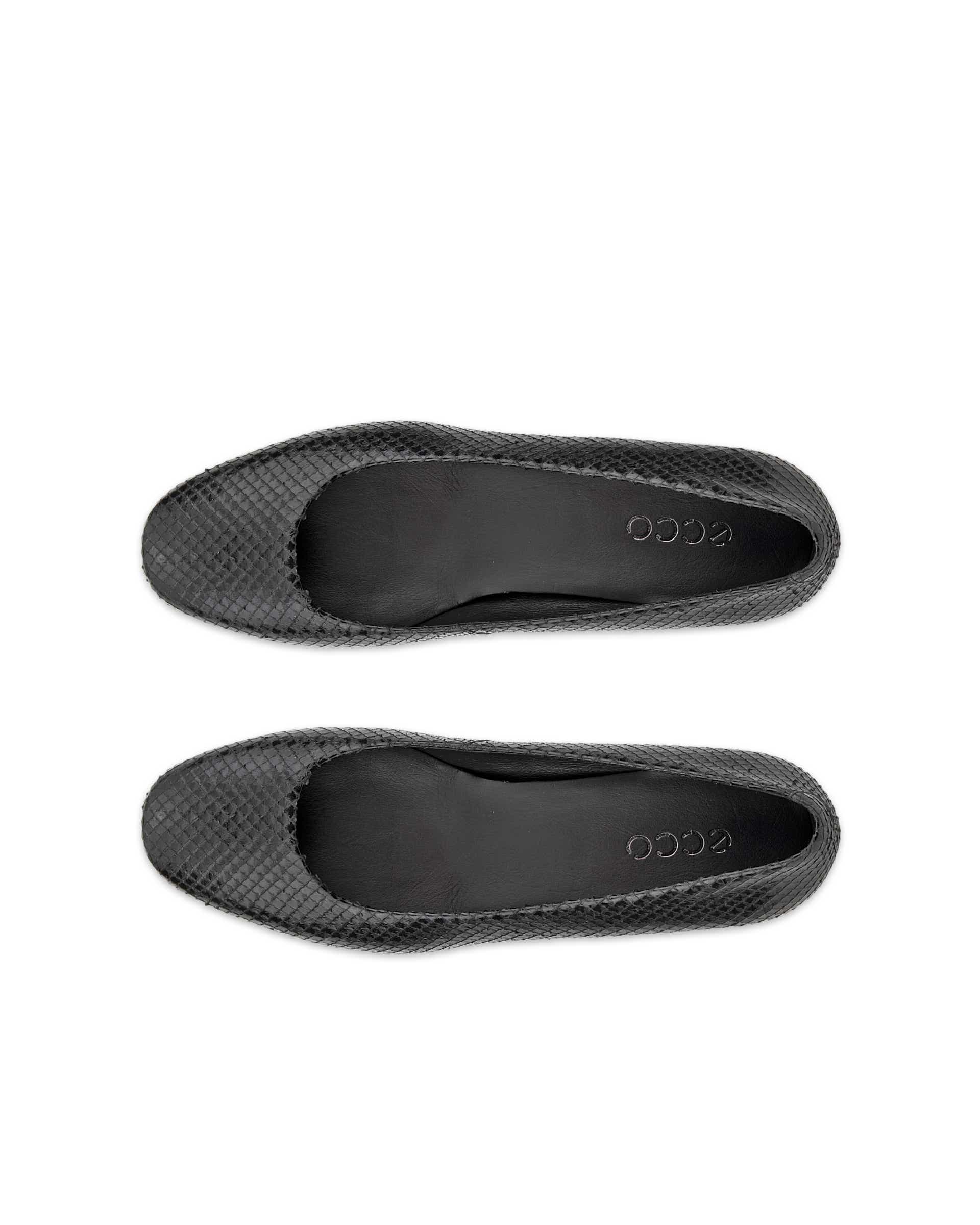 ECCO® LIVA 35 női vastag sarkú bőr körömcipő - Fekete - Top left pair