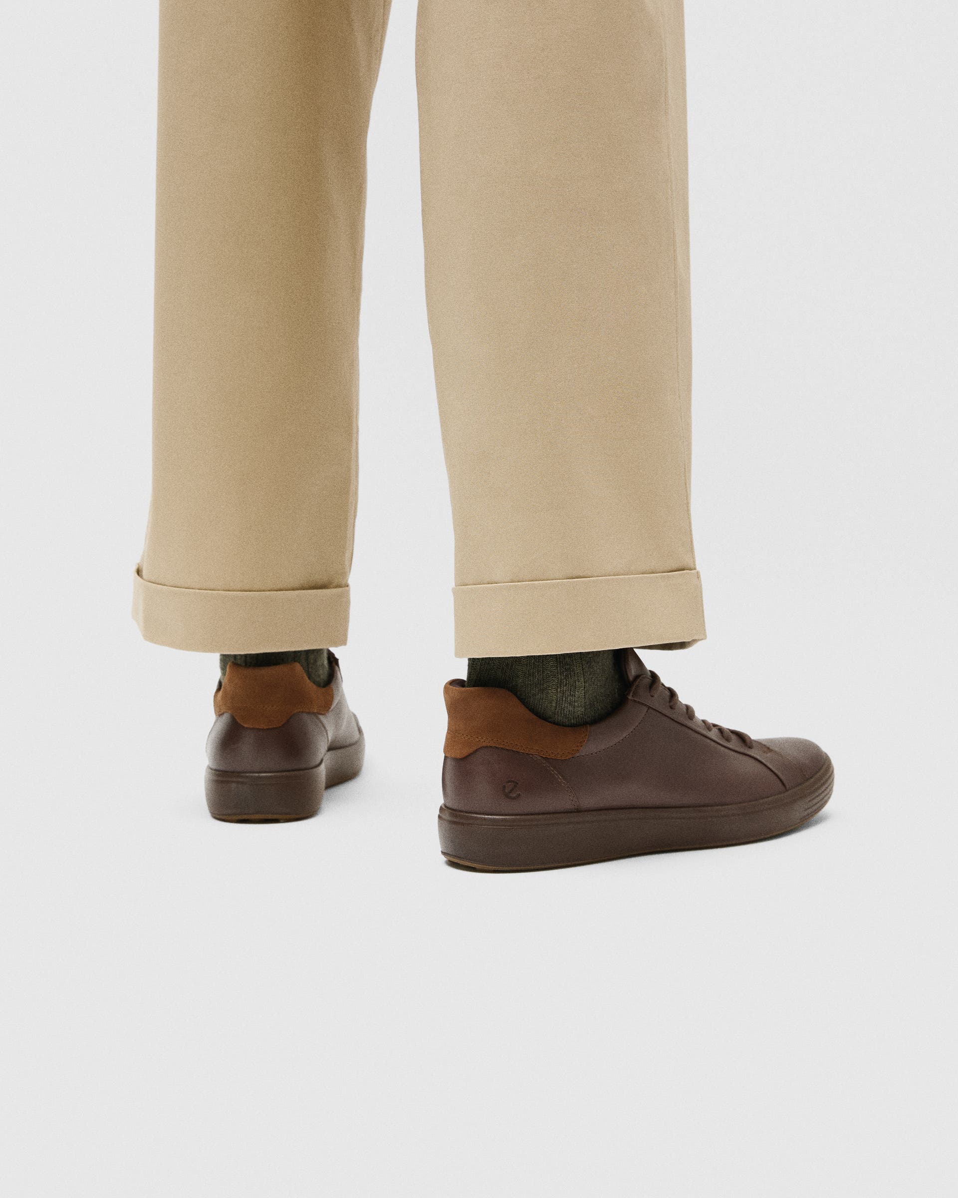 ECCO® SOFT 7 Herren Ledersneaker - Braun - Lifestyle image-1