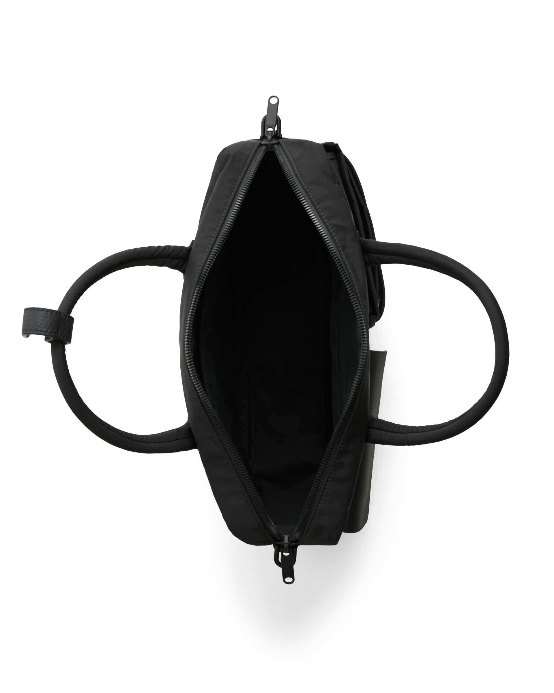 ECCO® Voyager - Leather Travel 12hr Folio Bag - Black - Birdeye