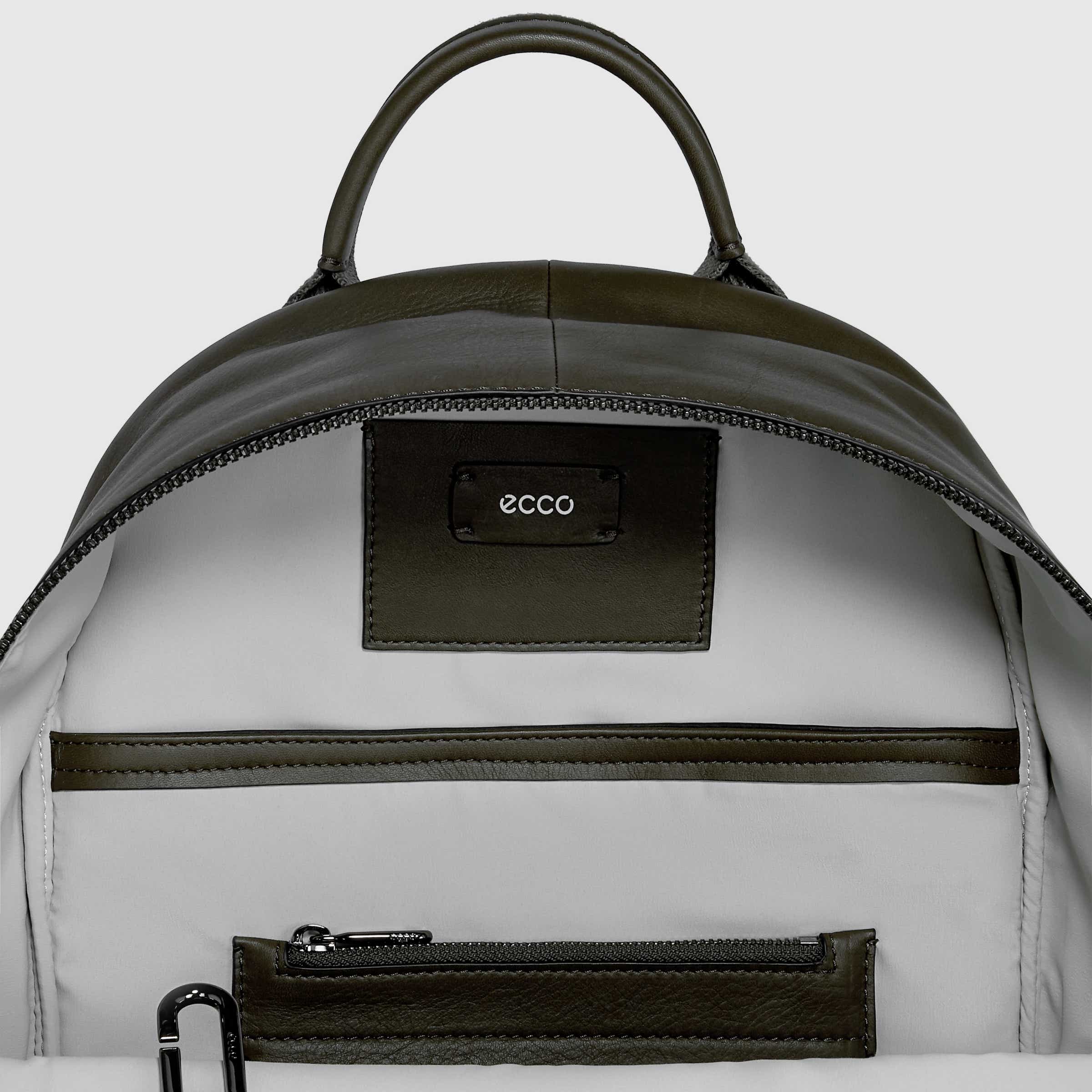 ECCO Journey Round Pack - Green - Inside