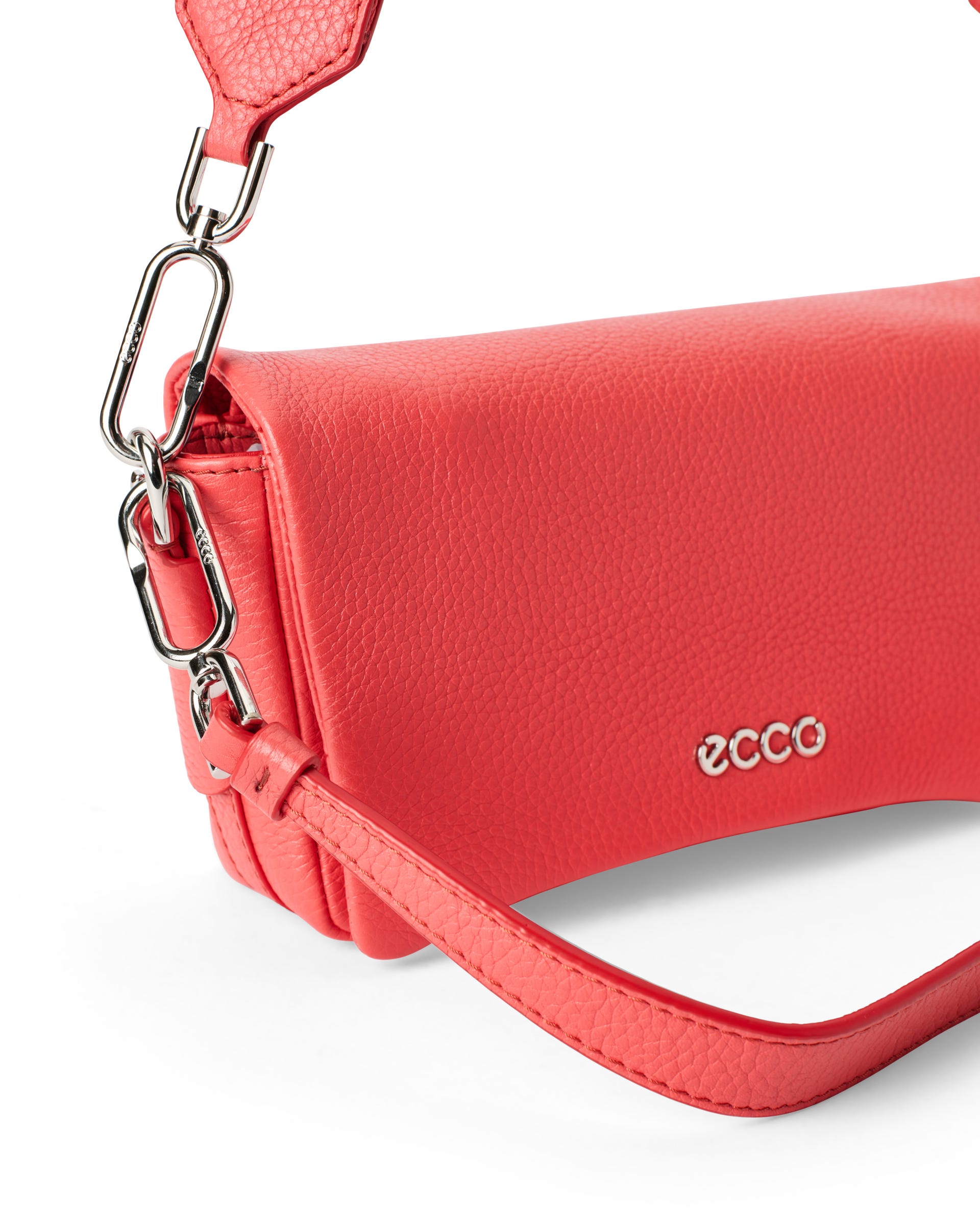 ECCO® Pinch Bag Medium Leather Bag