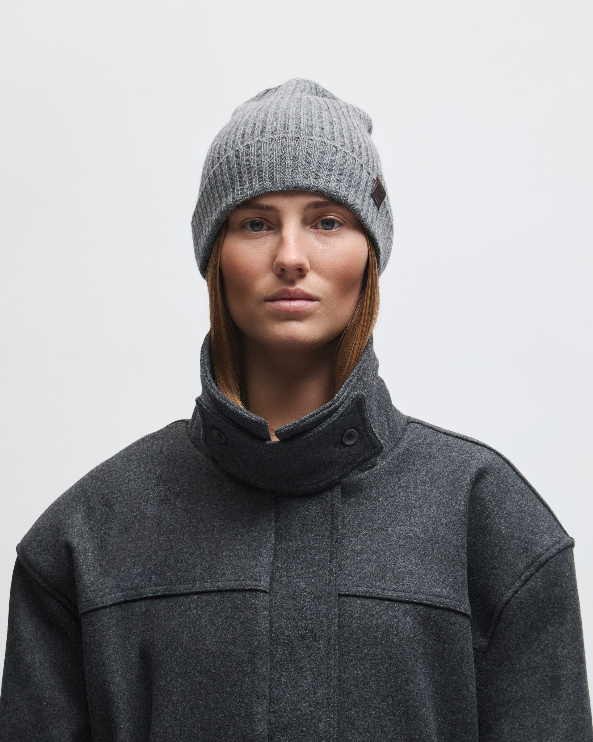Women's ECCO® Classic Beanie - Grey - Lifestyle image-1