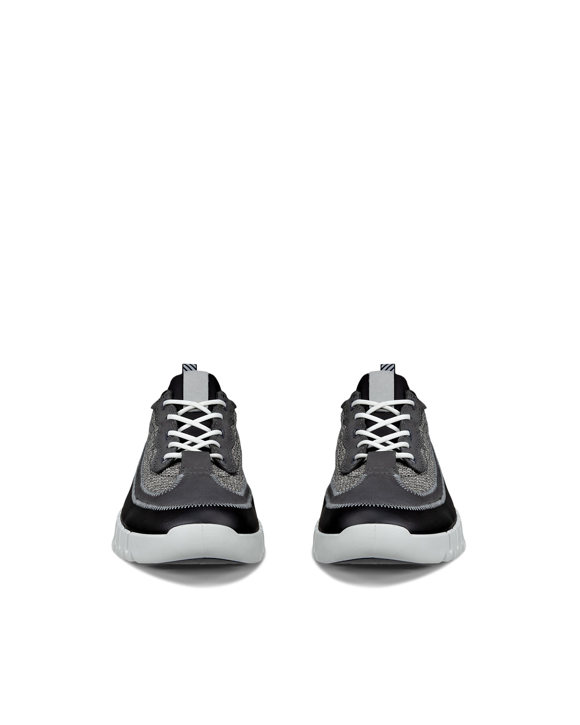 ECCO® GRUUV heren leren sneaker - Zwart - Front pair