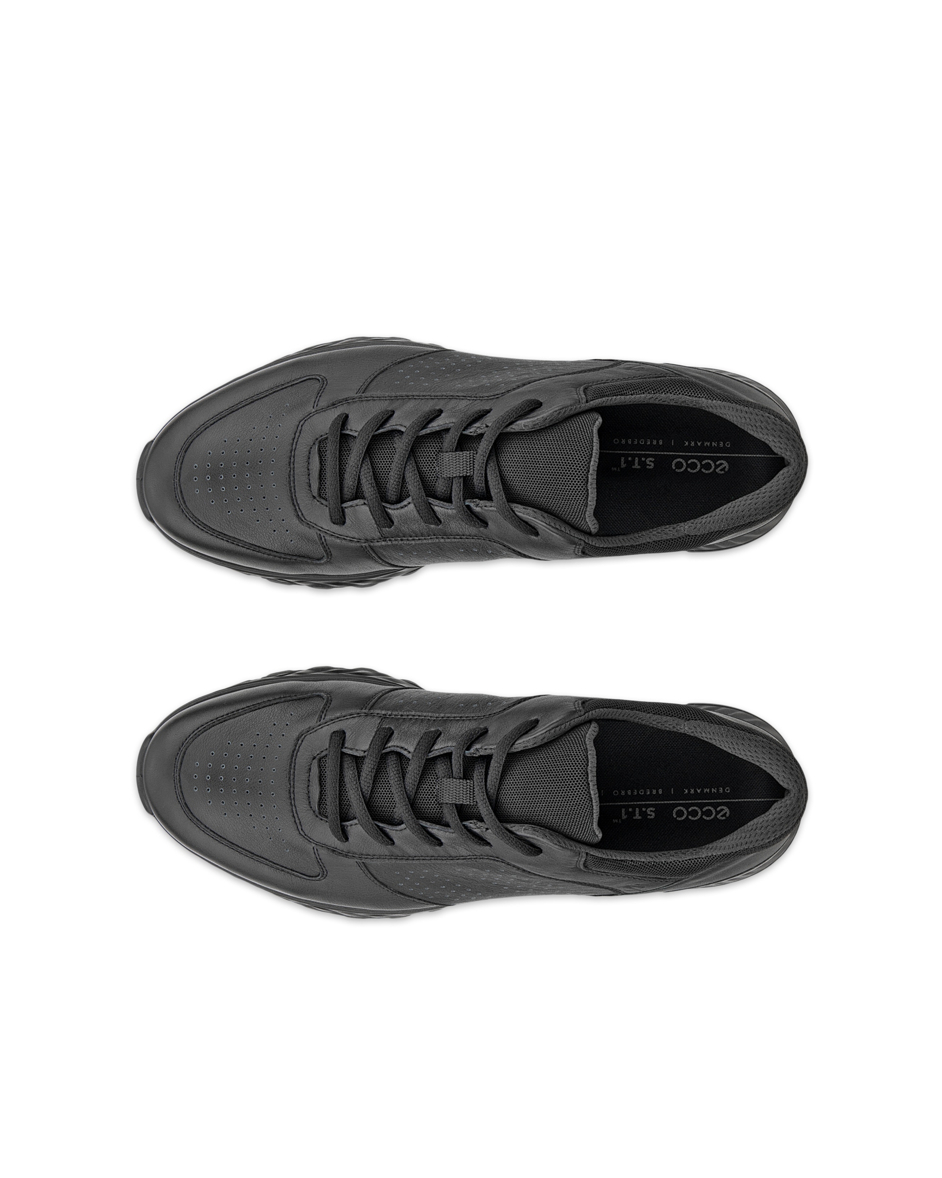 Pánské outdoorové kožené tenisky ECCO® Exostride - Černá - Top left pair
