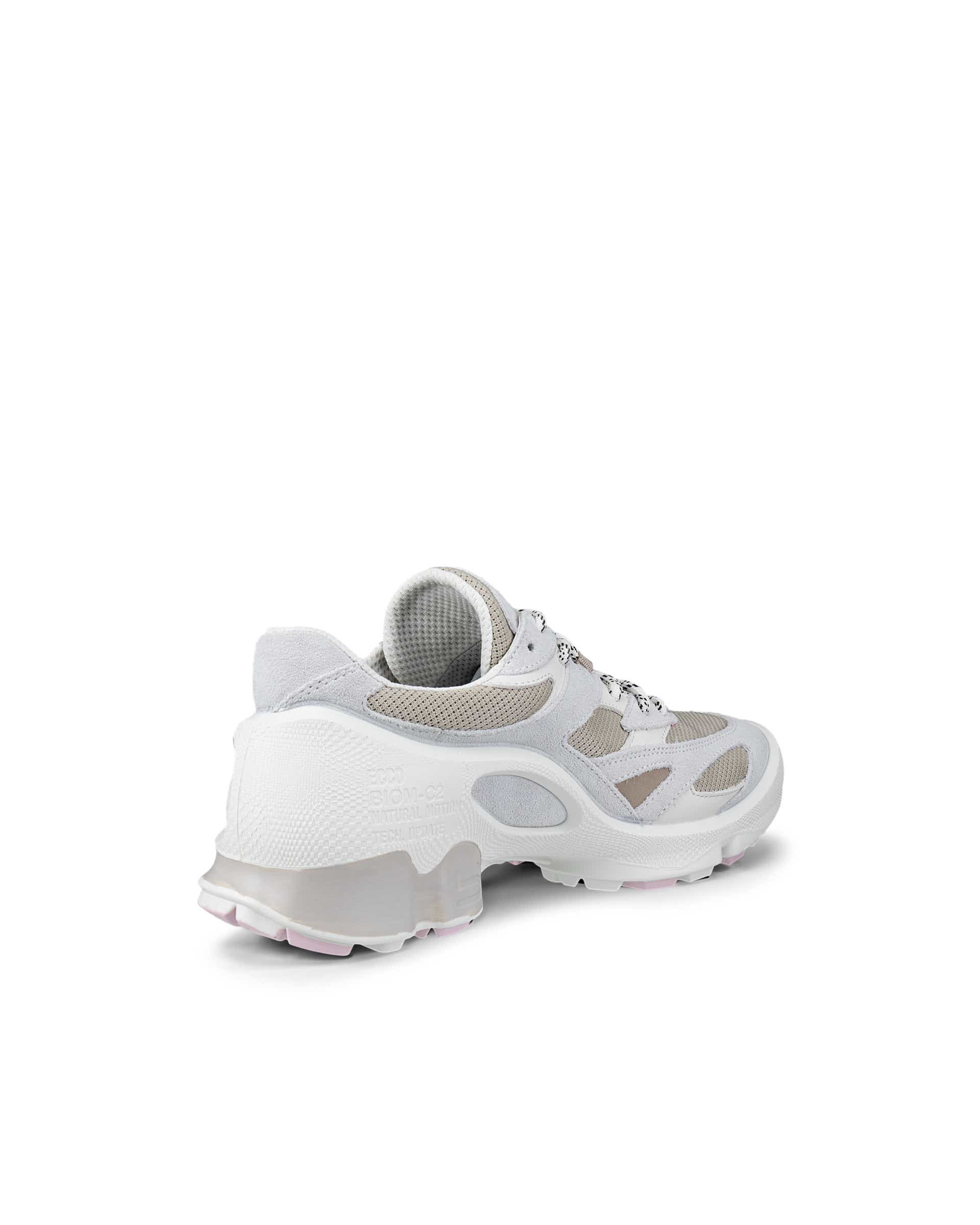 ECCO BIOM C2-TRAIL WOMEN ウィメンズ レザーGore-Texスニーカー - ホワイト - Back
