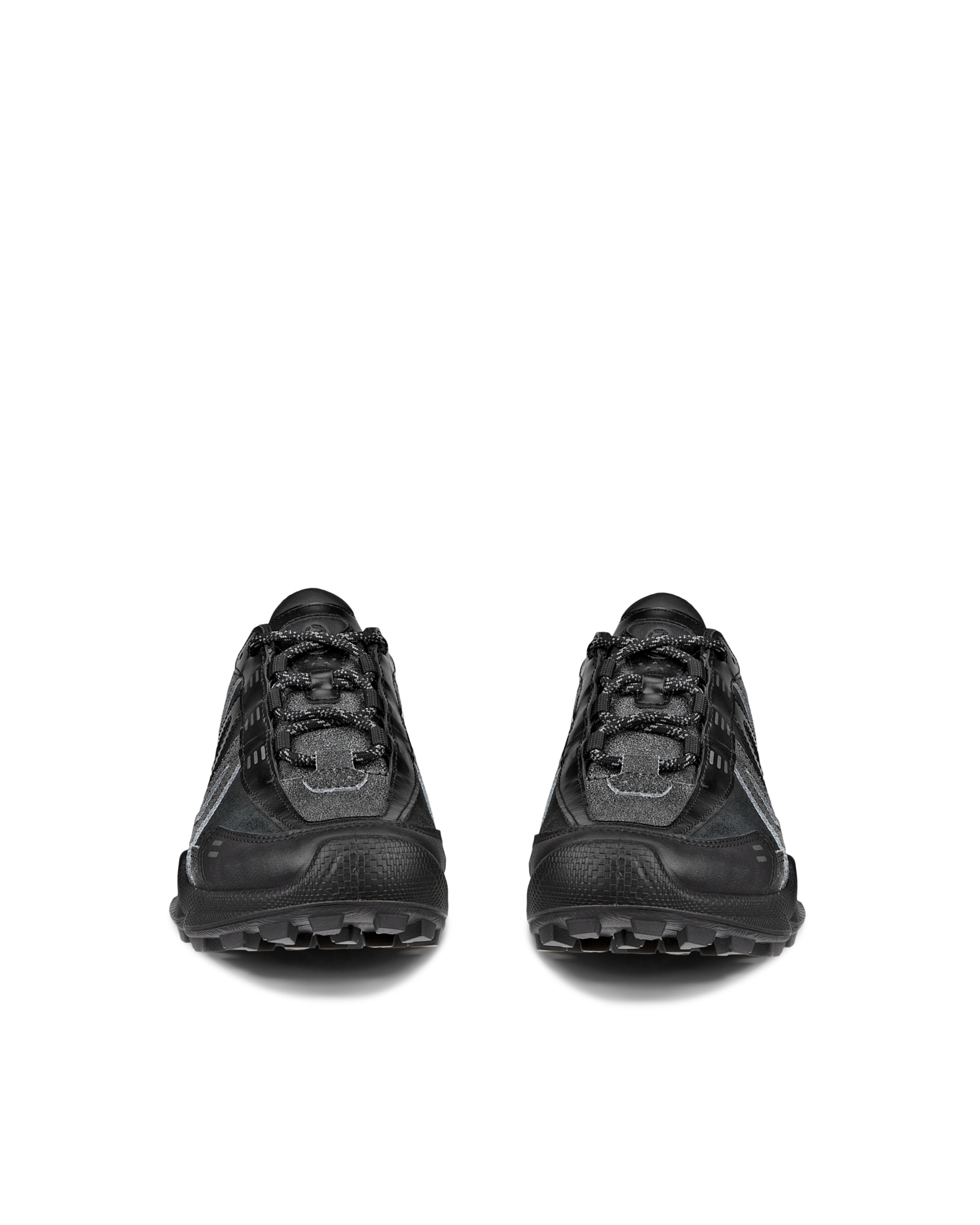 ECCO® BIOM C-Trail baskets de plein air en daim pour femme - Noir - Front pair