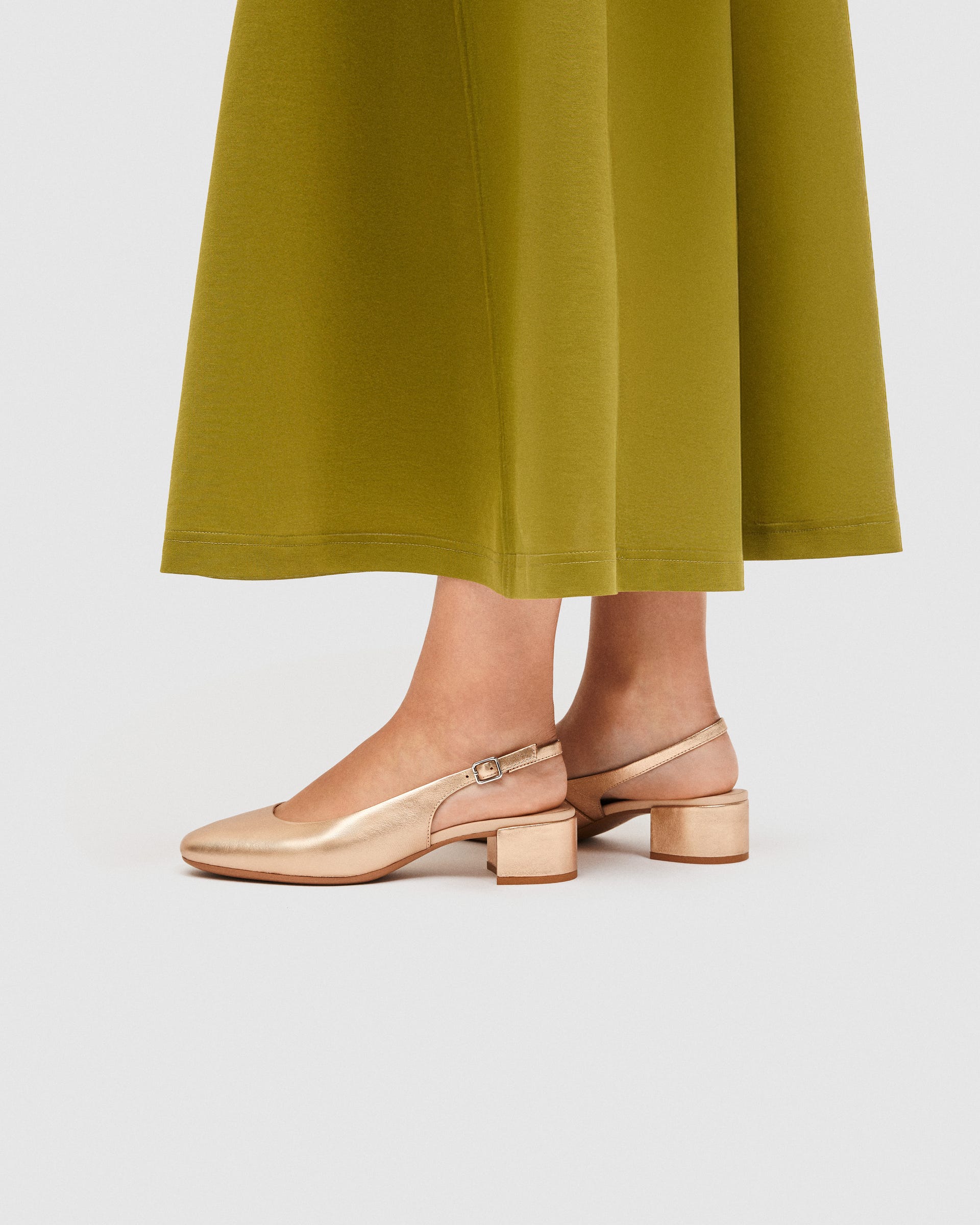 ECCO® LIVA 35 dames leren slingback met hak - Goud - Lifestyle image-1