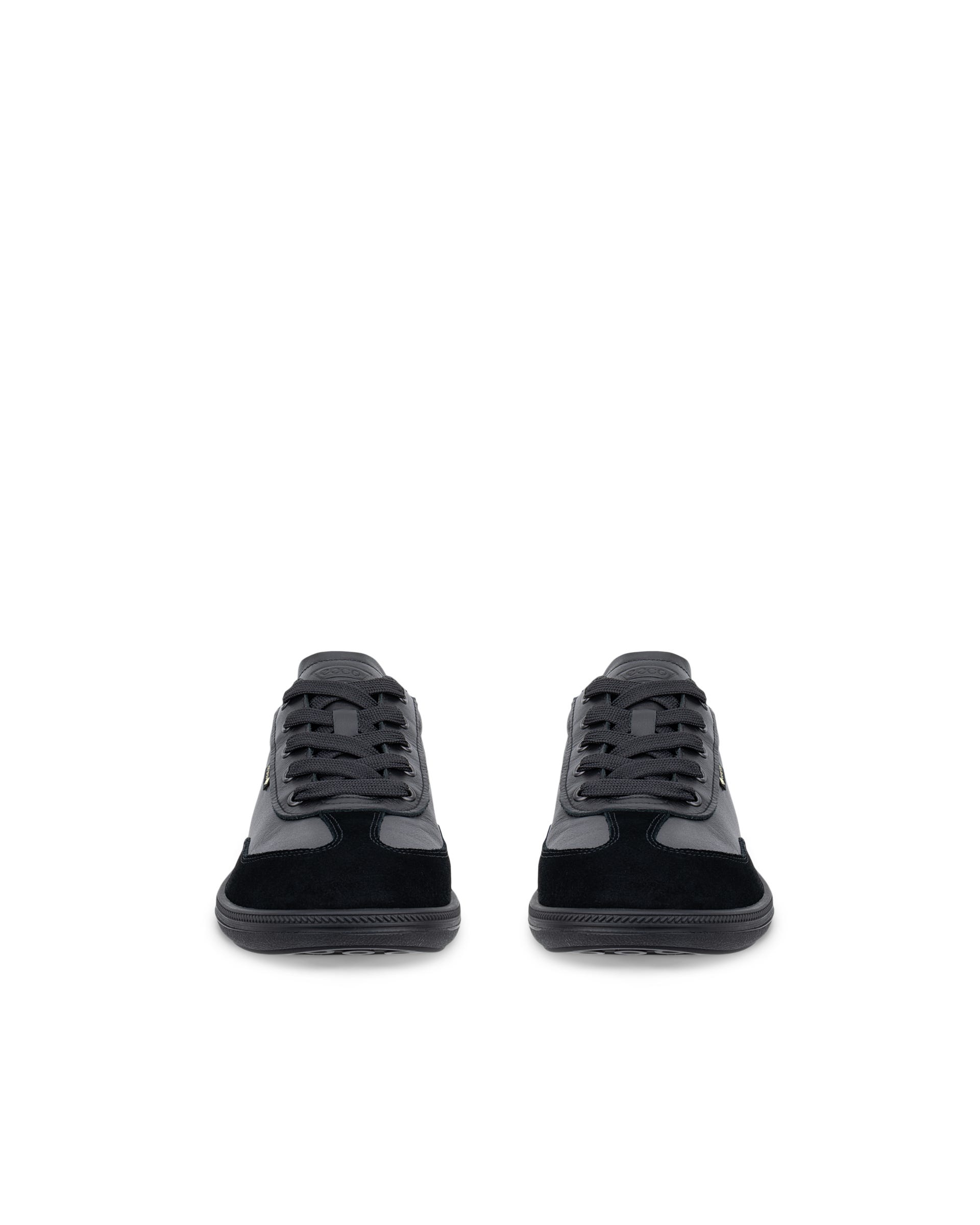 ECCO® SOFT 11 Gore-Tex sneakers i læder til damer - Sort - Front pair