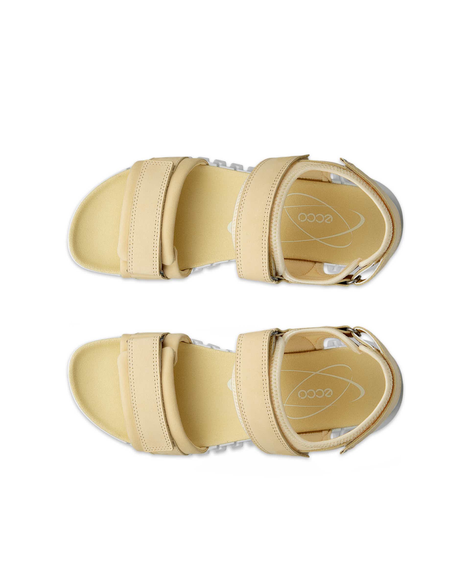 ECCO Gruuv ウィメンズ ヌバックヒールサンダル - イエロー - Top left pair