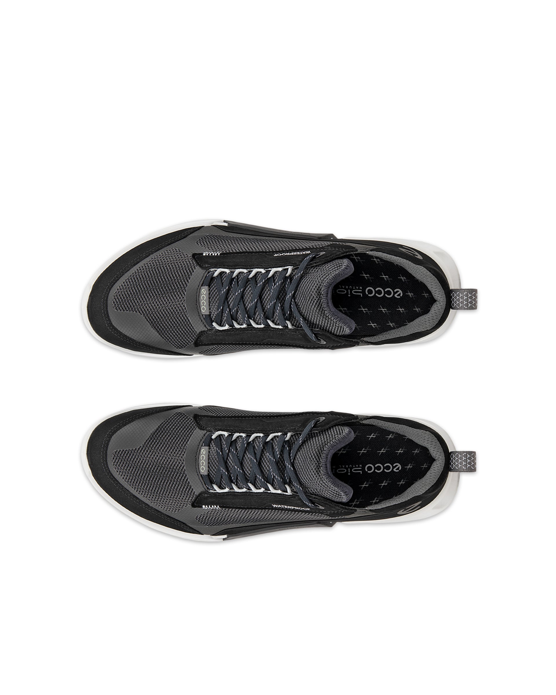 ECCO® Biom 2.1 X Mountain nubuknahast veekindlad matkajalatsid meestele - Must - Top left pair