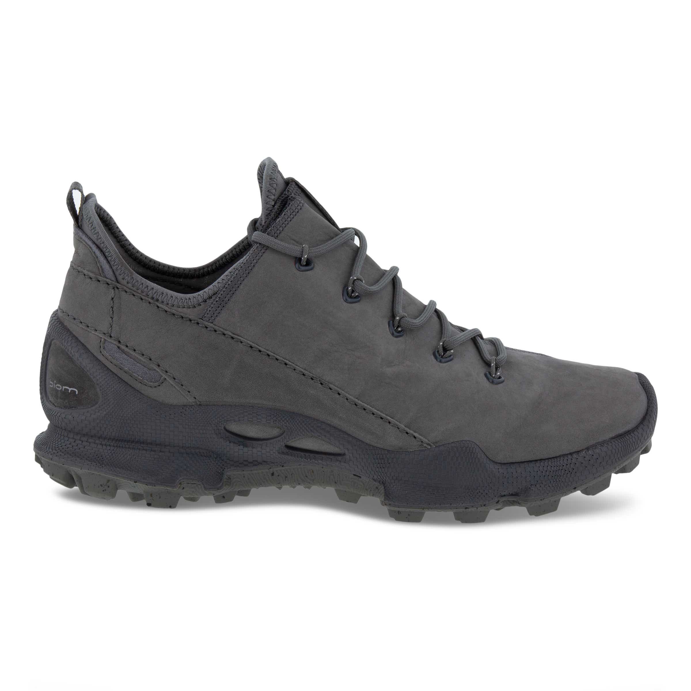 ECCO BIOM C Trail メンズ ヌバックアウトドアスニーカー - グレー - Outside