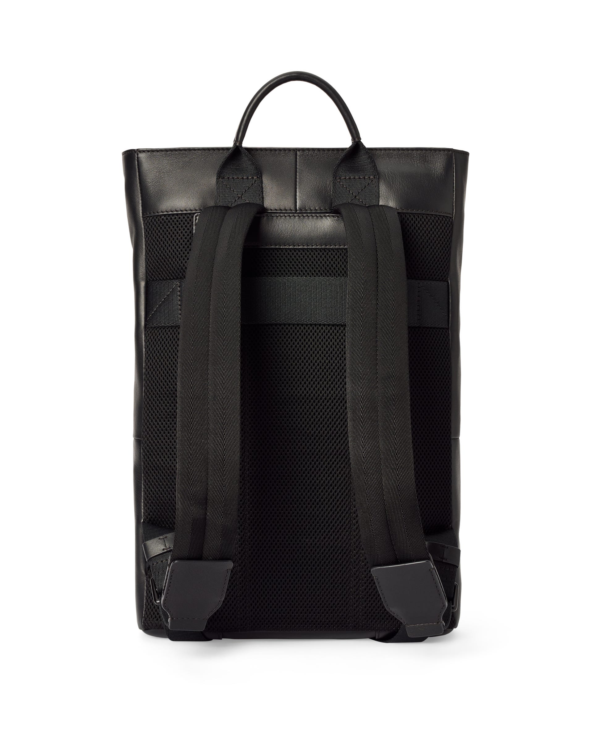 ECCO® SQUARE PACK CITY Herren Quadratischer Rucksack aus Leder - Schwarz - Main
