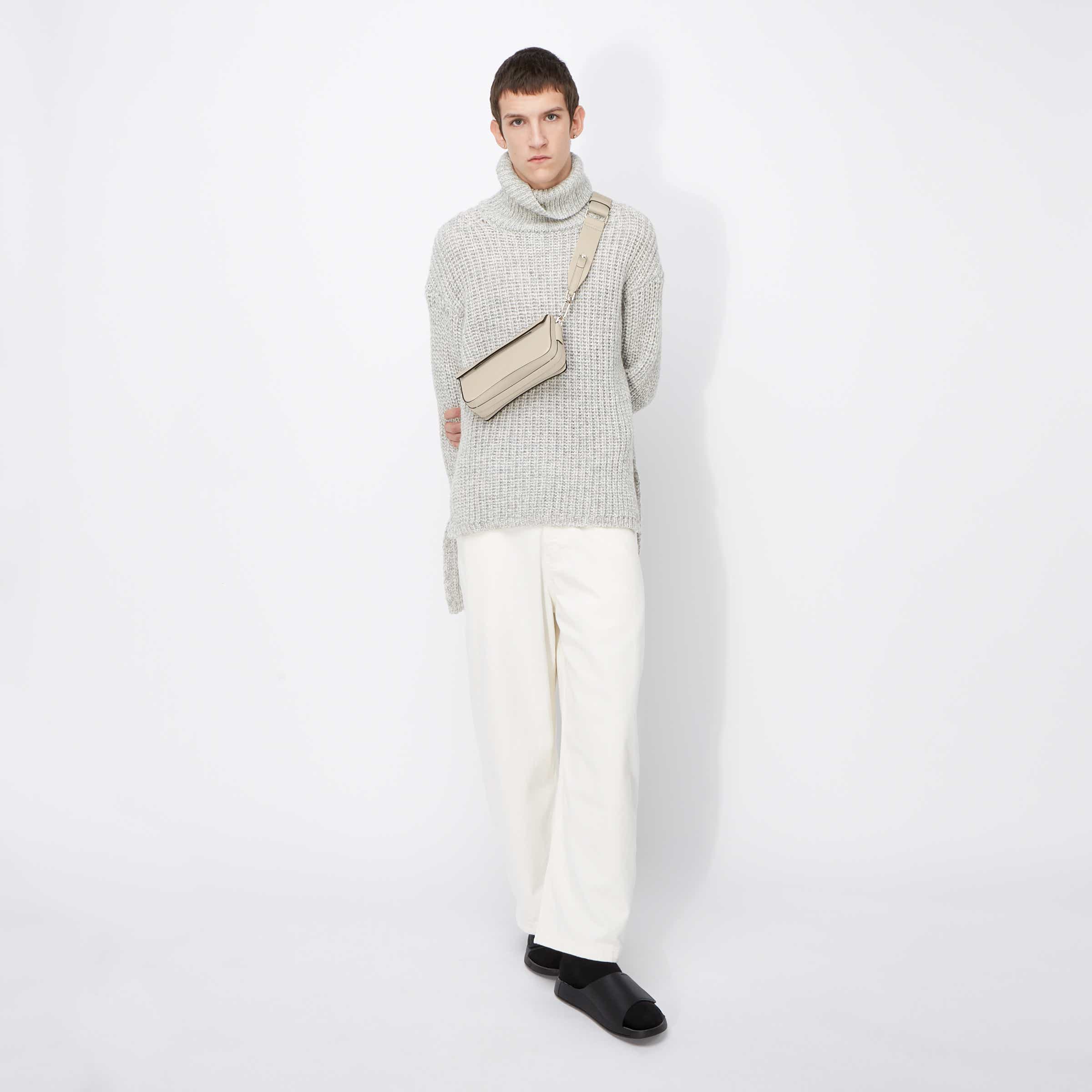 ECCO® Pinch Compact Leather Pinch Crossbody Bag - Beige - Modelshot-1