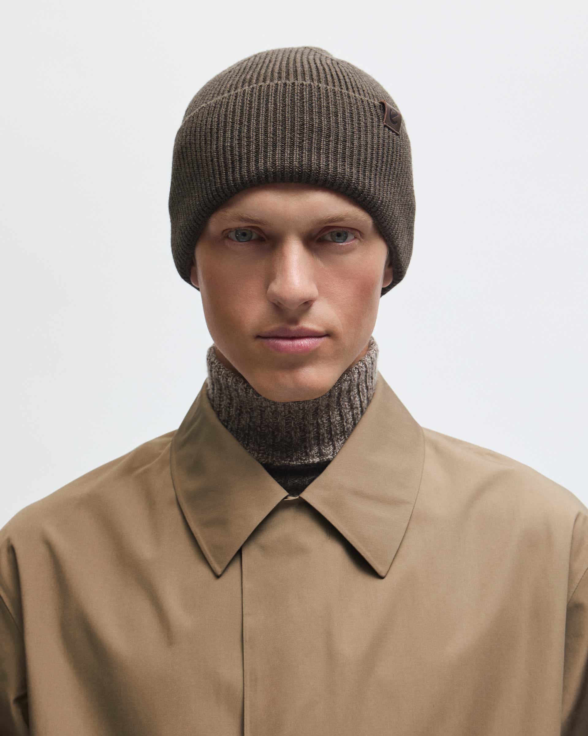 Men's ECCO® Beanie - Grey - Lifestyle image-1